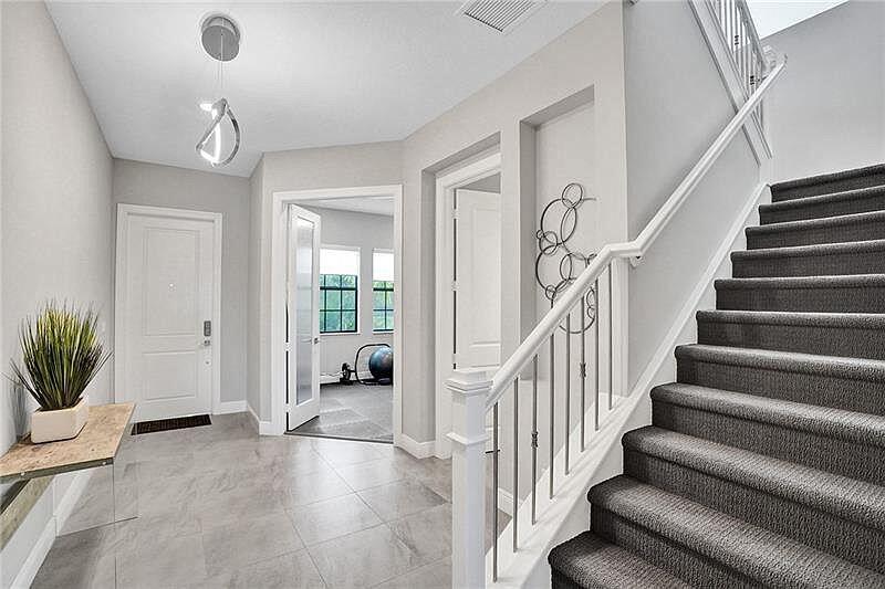 PARKLAND BAY - Residential Lease