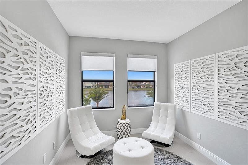 PARKLAND BAY - Residential Lease