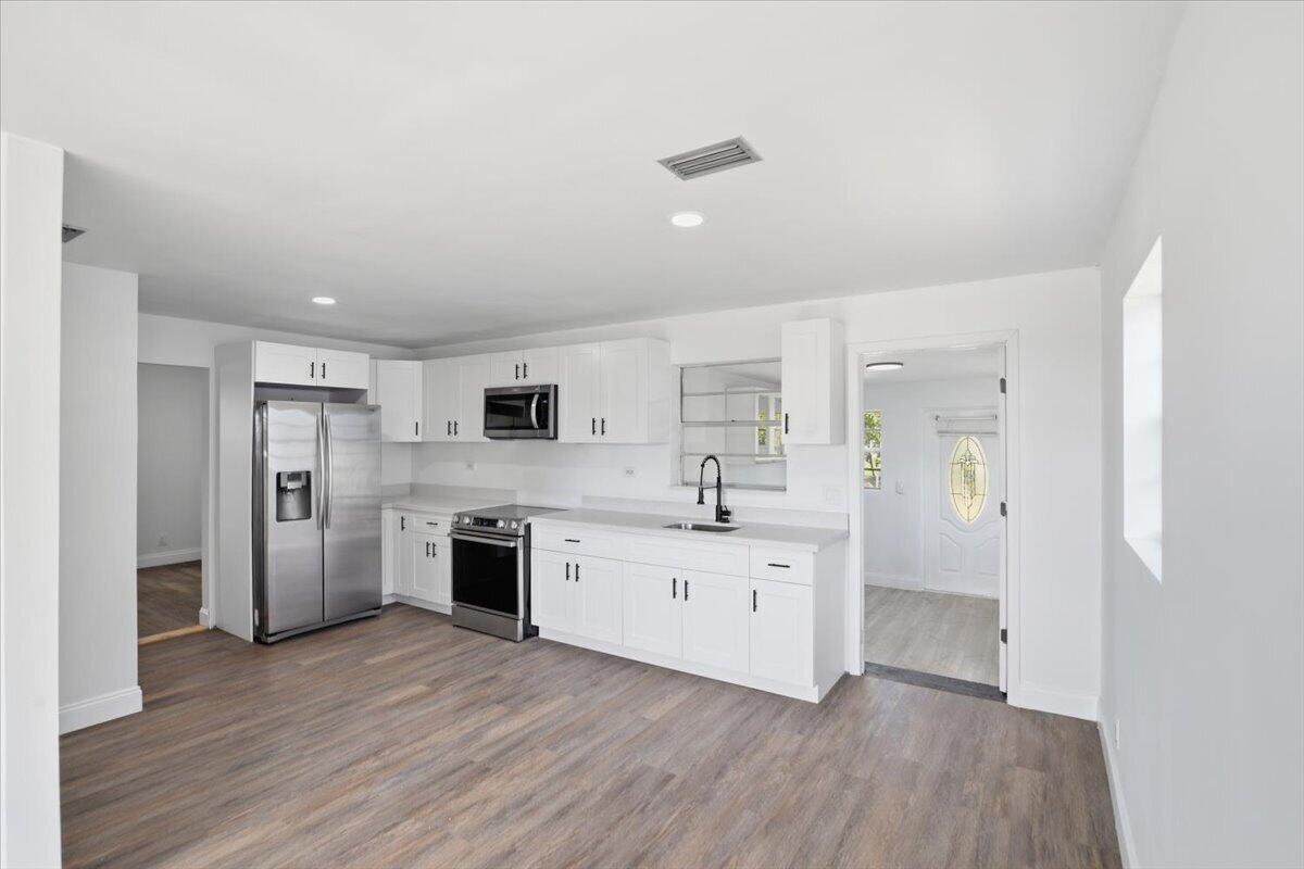 FISHER 2ND ADD TO SOUTH BAY - Residential