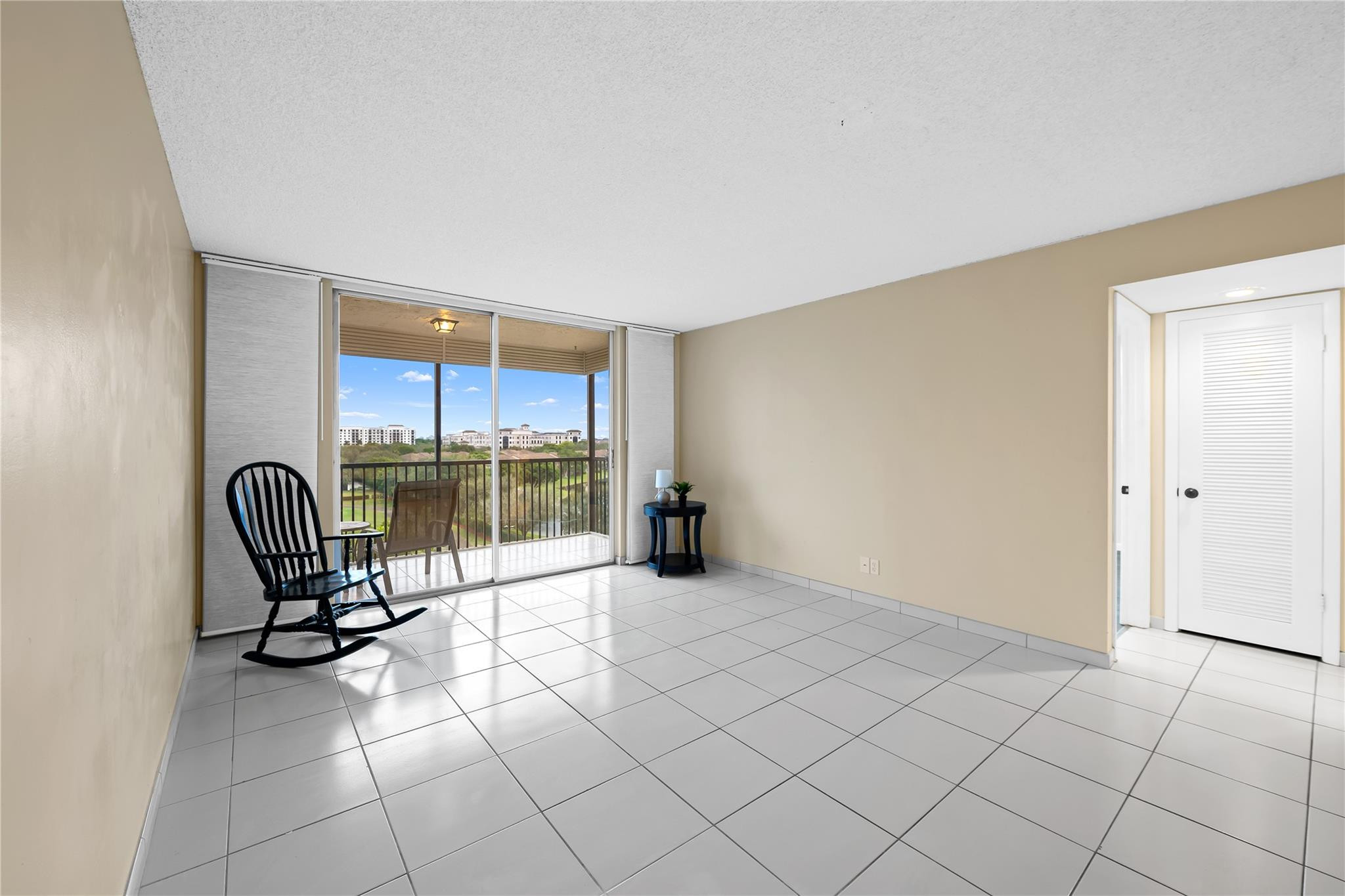Rolling Hills Condominium - Residential