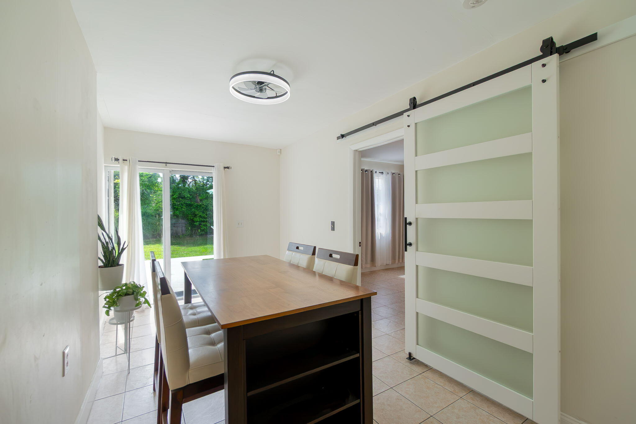 CANNONGATE 1 - Residential