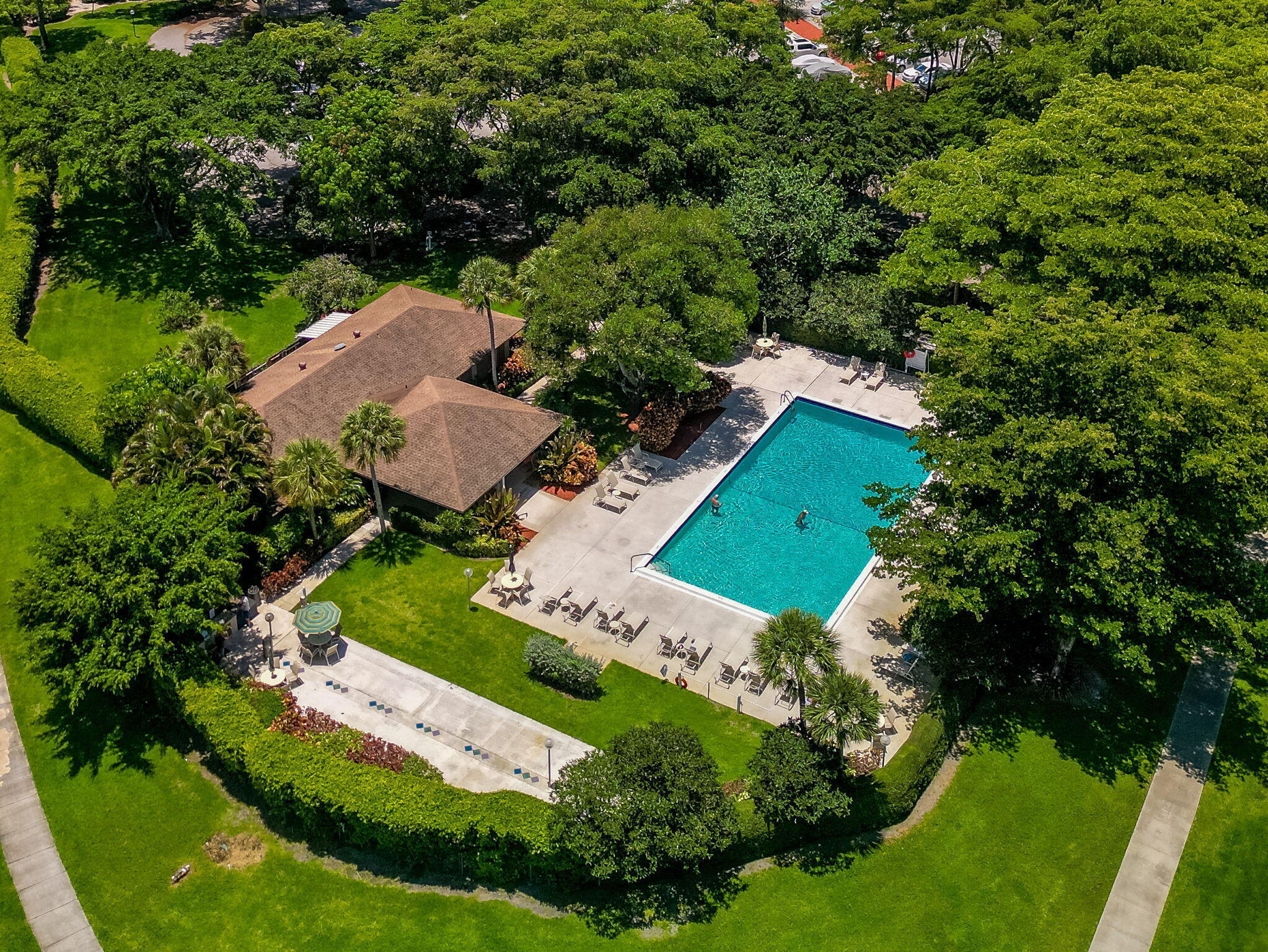 NO 103 PALM-AIRE COUNTRY CLUB - Residential