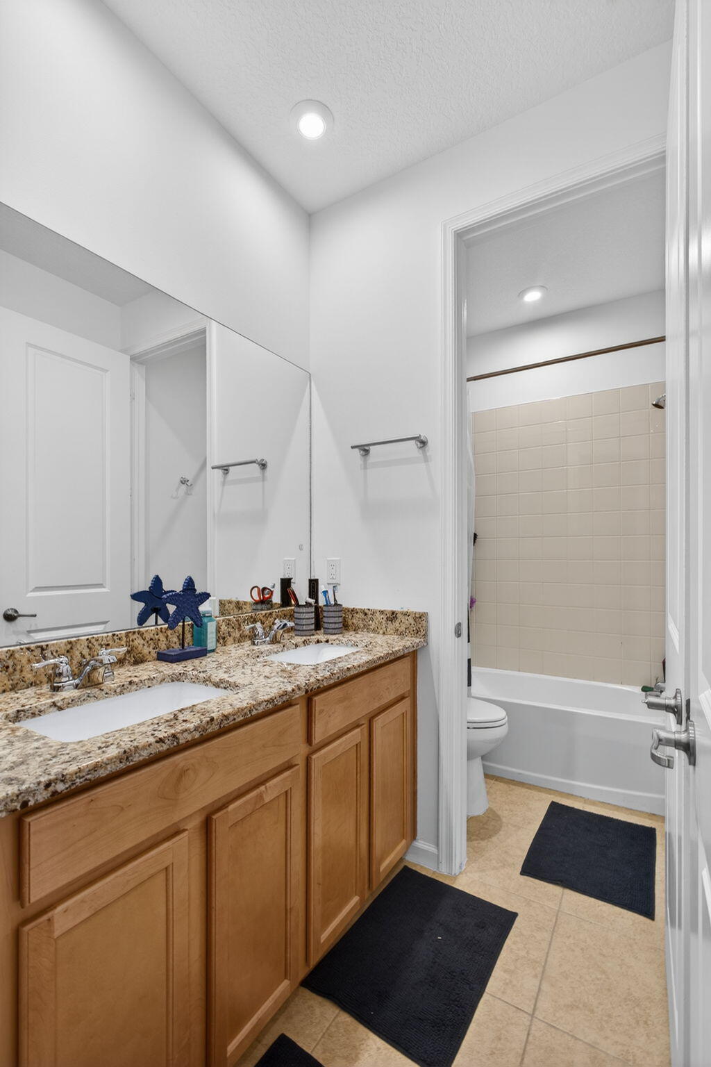 POINTE OF WOODS PUD - Residential