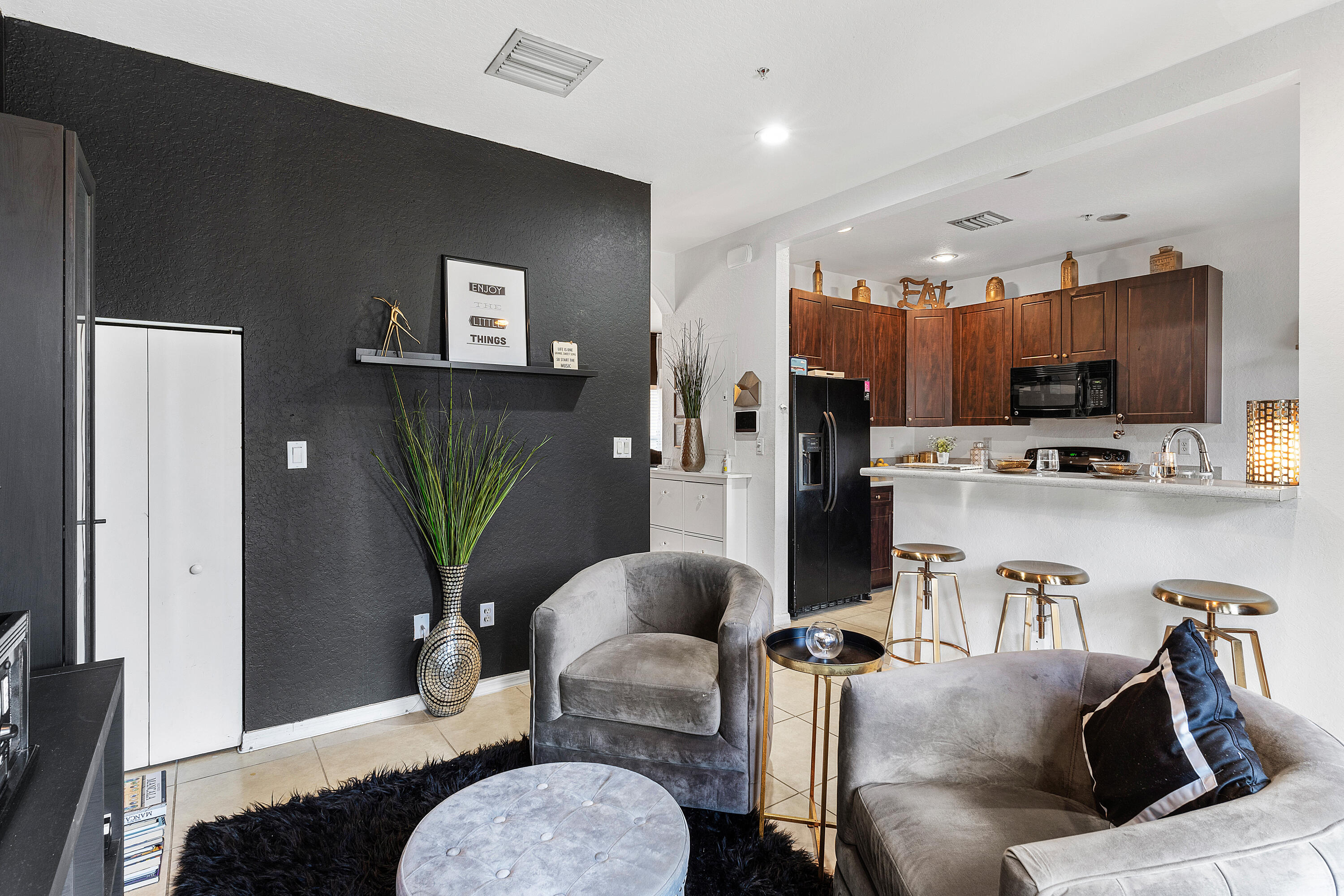 TUSCAN VILLAS CONDO - Residential