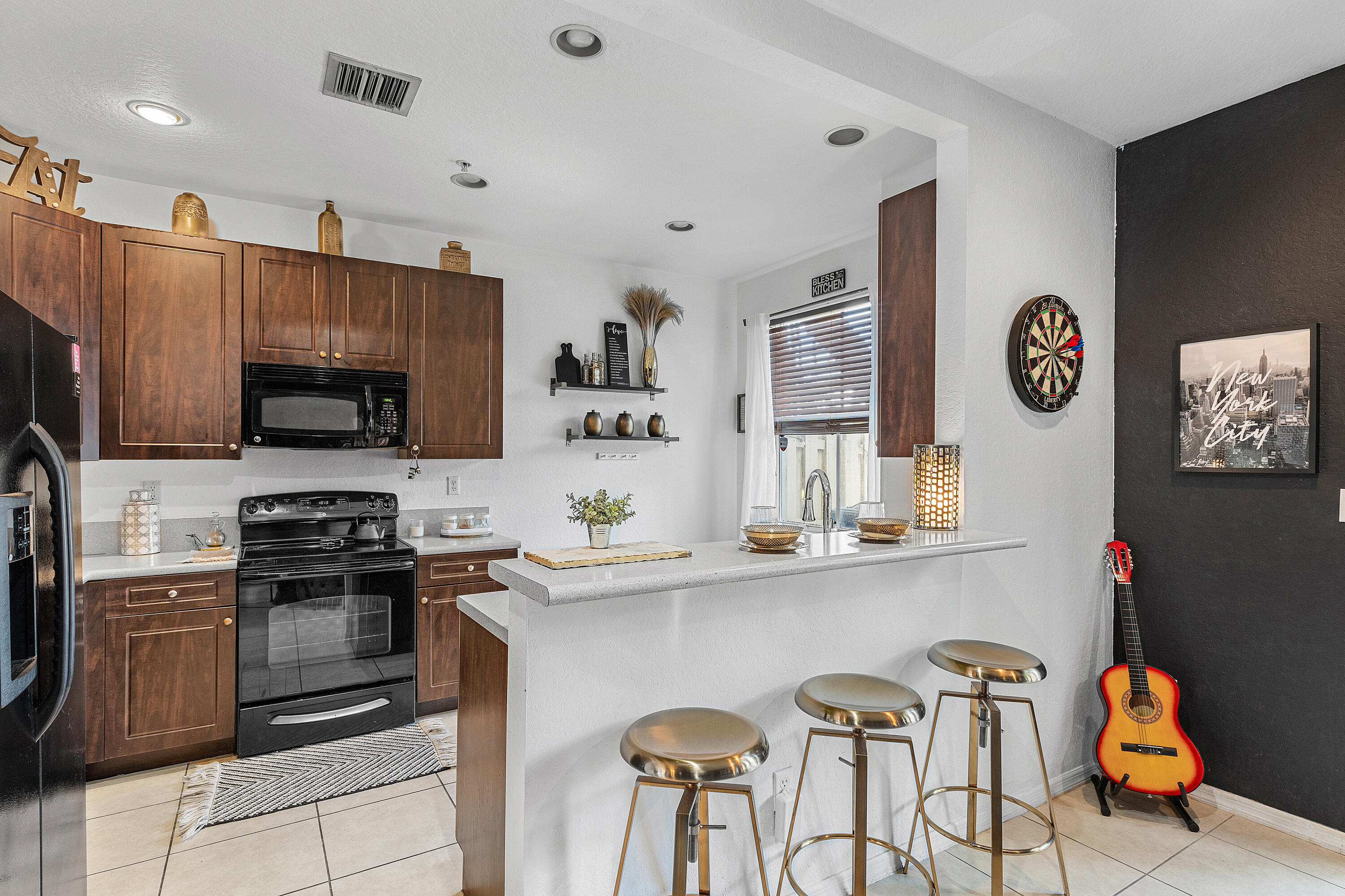 TUSCAN VILLAS CONDO - Residential