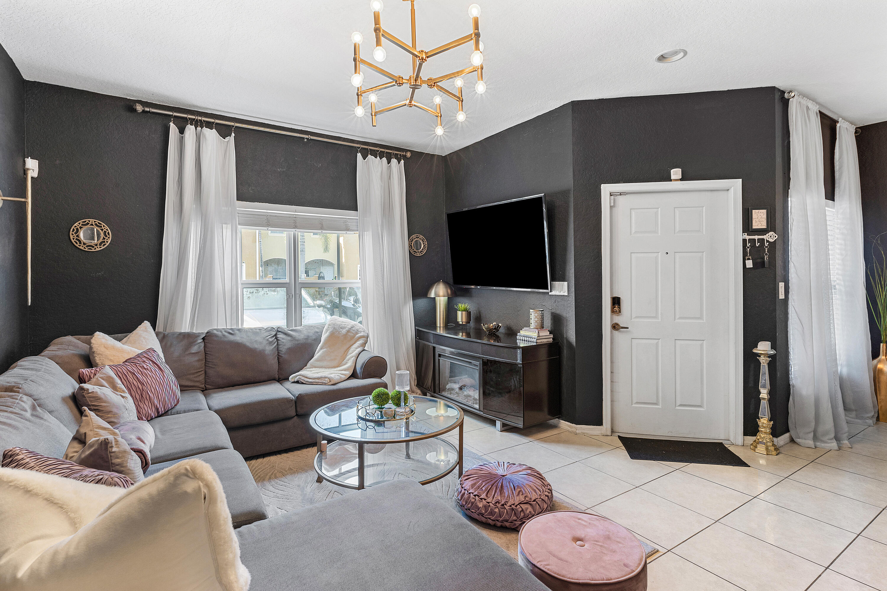 TUSCAN VILLAS CONDO - Residential