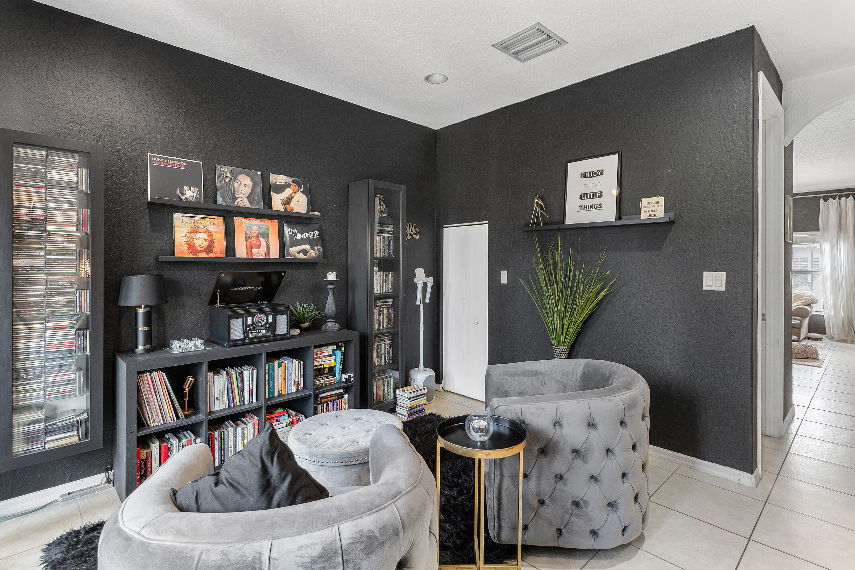 TUSCAN VILLAS CONDO - Residential