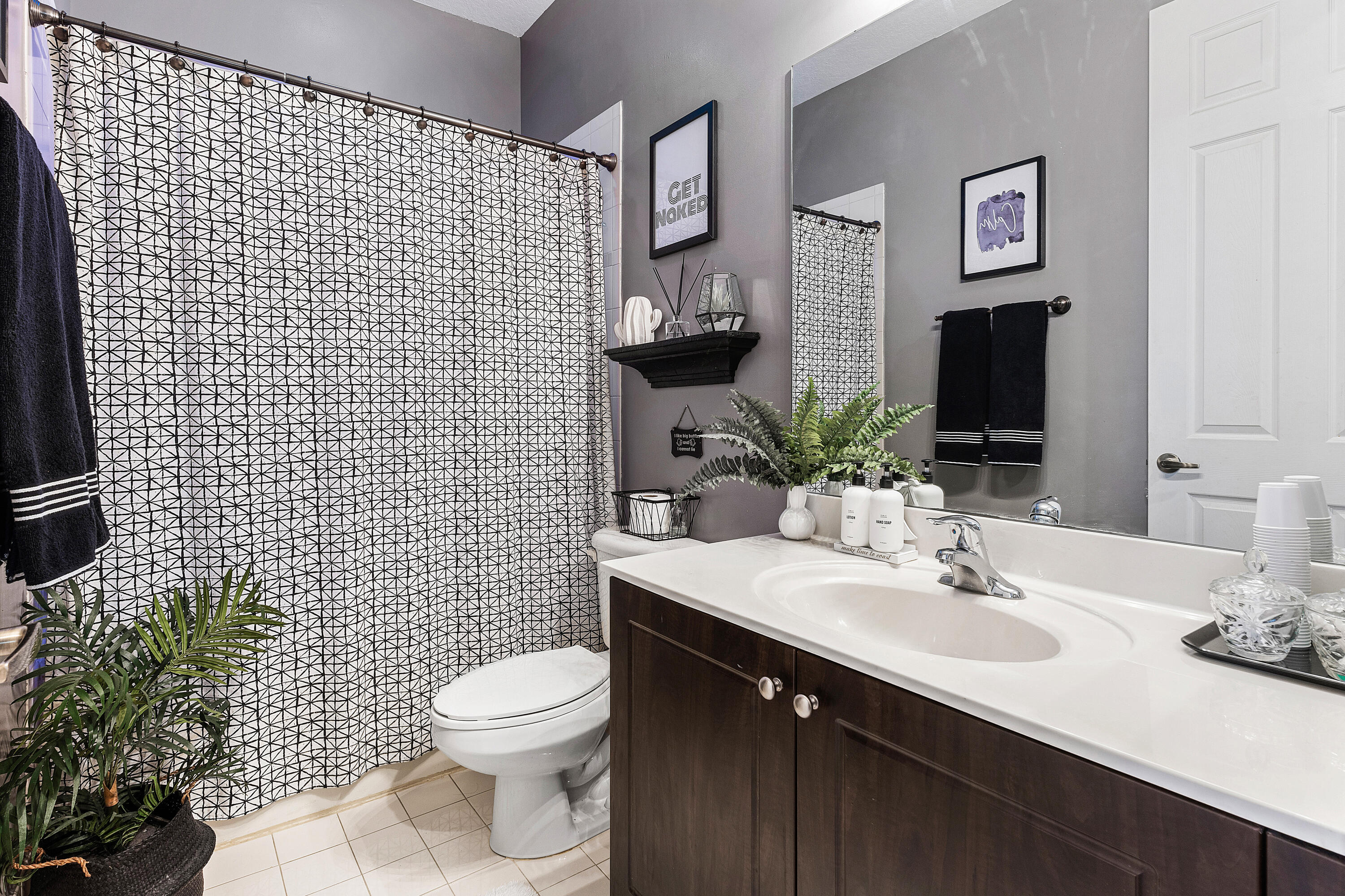 TUSCAN VILLAS CONDO - Residential