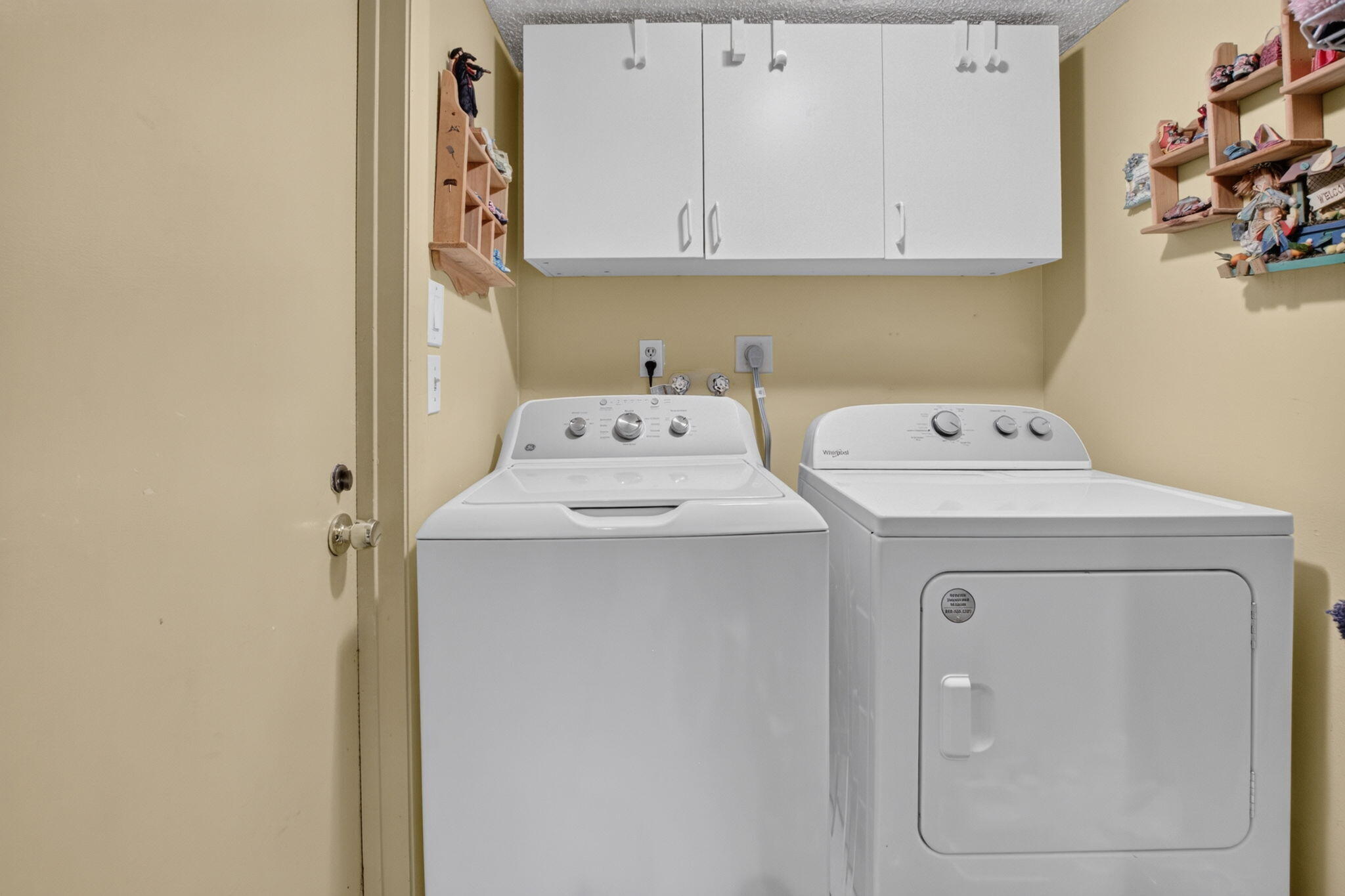 CHANTECLAIR VILLAS C - Residential
