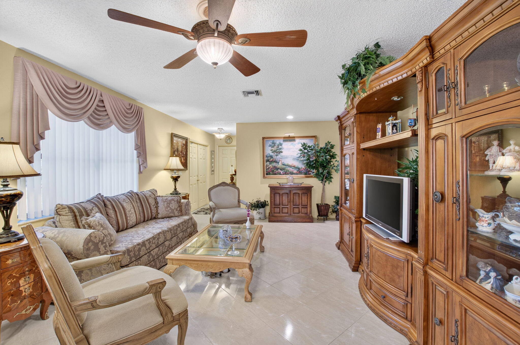 CHANTECLAIR VILLAS C - Residential