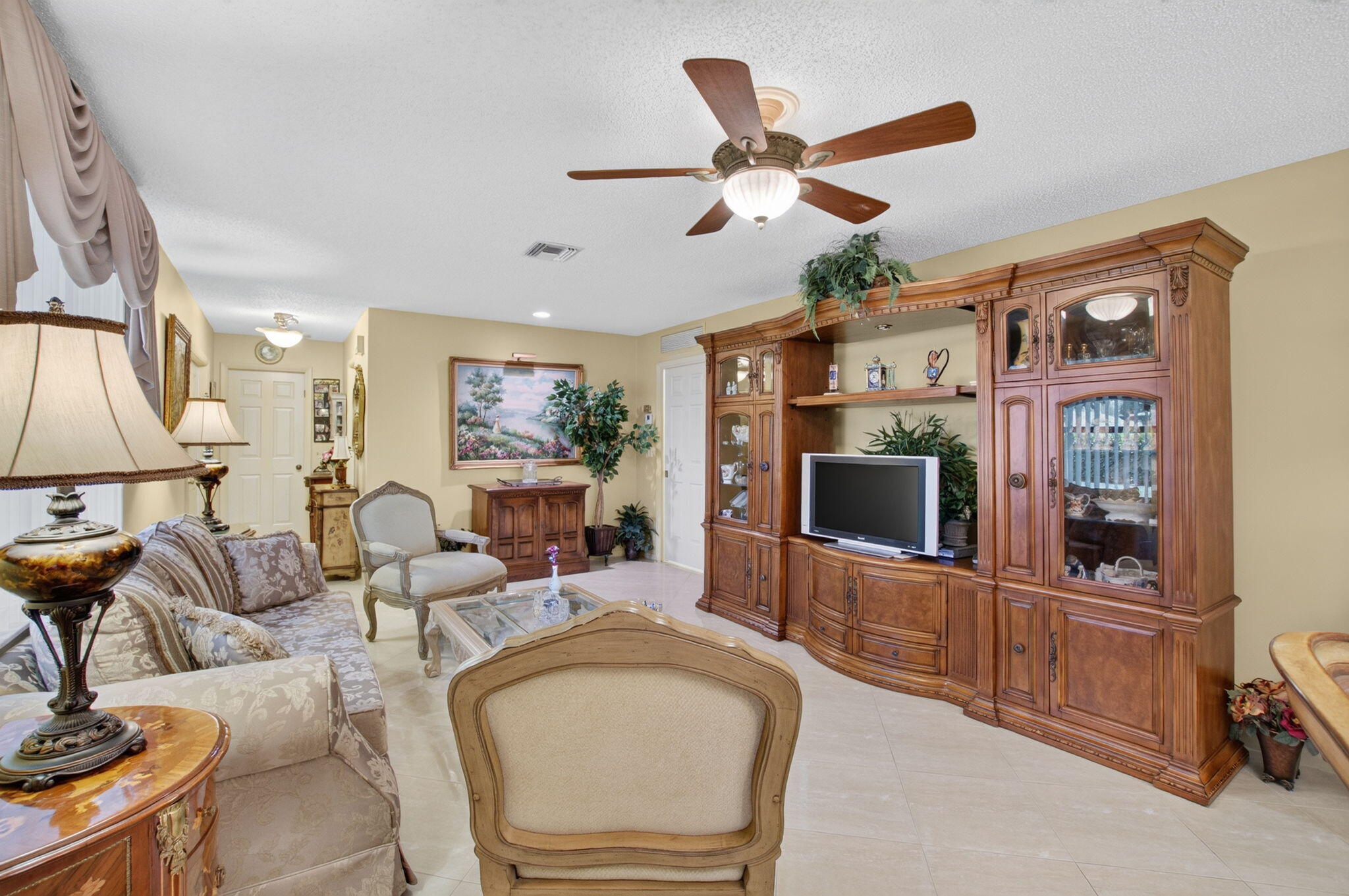 CHANTECLAIR VILLAS C - Residential