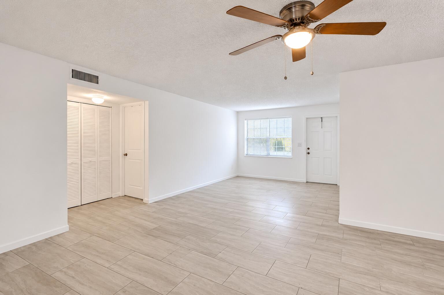 COURTYARDS AT CIMARRON CONDO - Residential