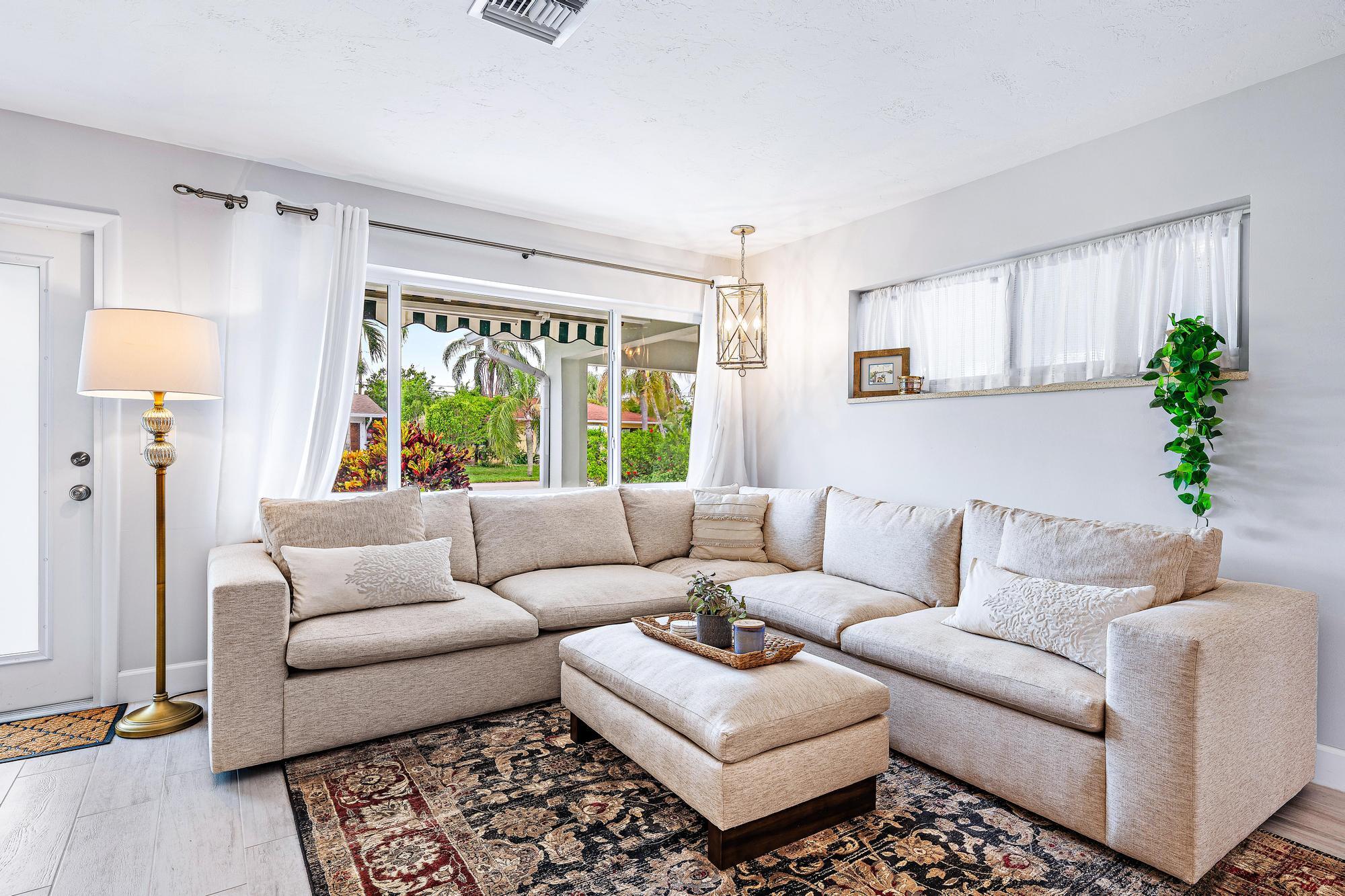 PLEASANT RIDGE - Residential Lease