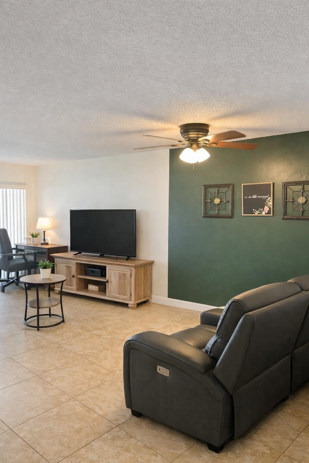 NAPOLI GARDENS AT CORAL SPRINGS - Residential
