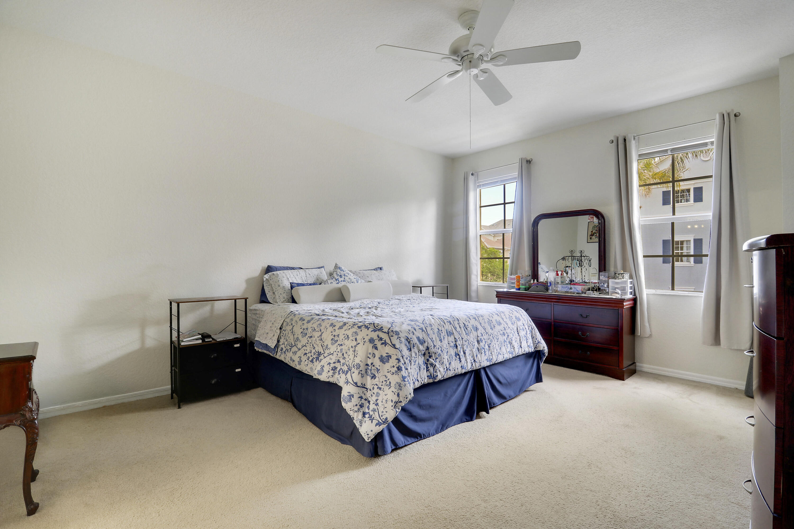 SANDPIPER COVE AT BOTANICA CONDO - Residential