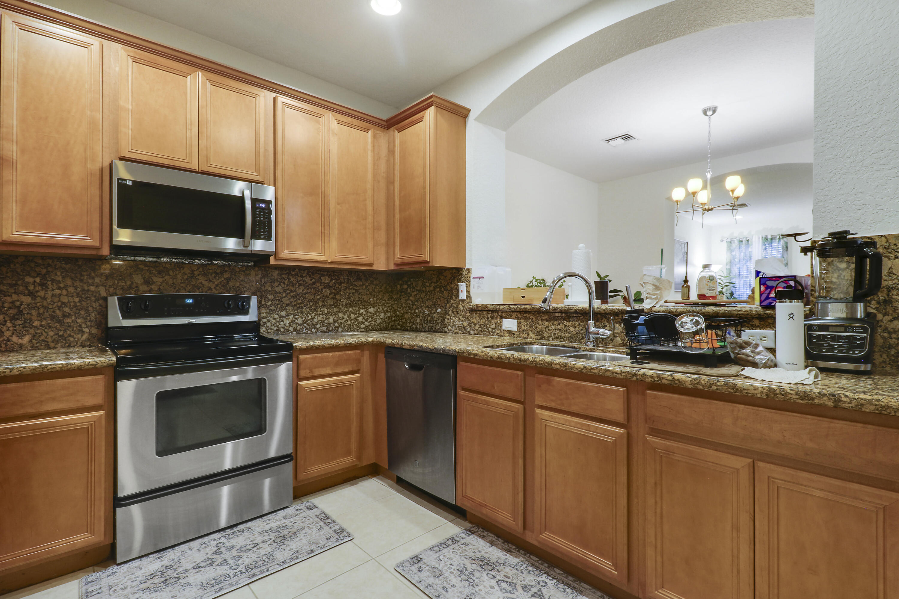 SANDPIPER COVE AT BOTANICA CONDO - Residential