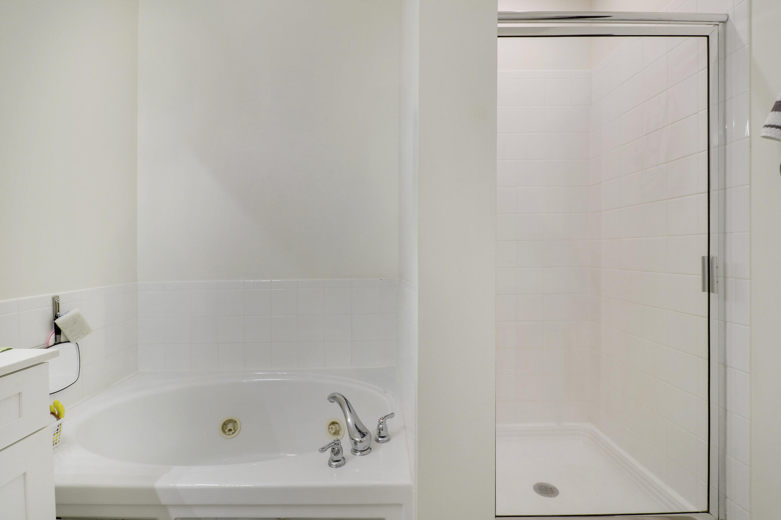 SANDPIPER COVE AT BOTANICA CONDO - Residential