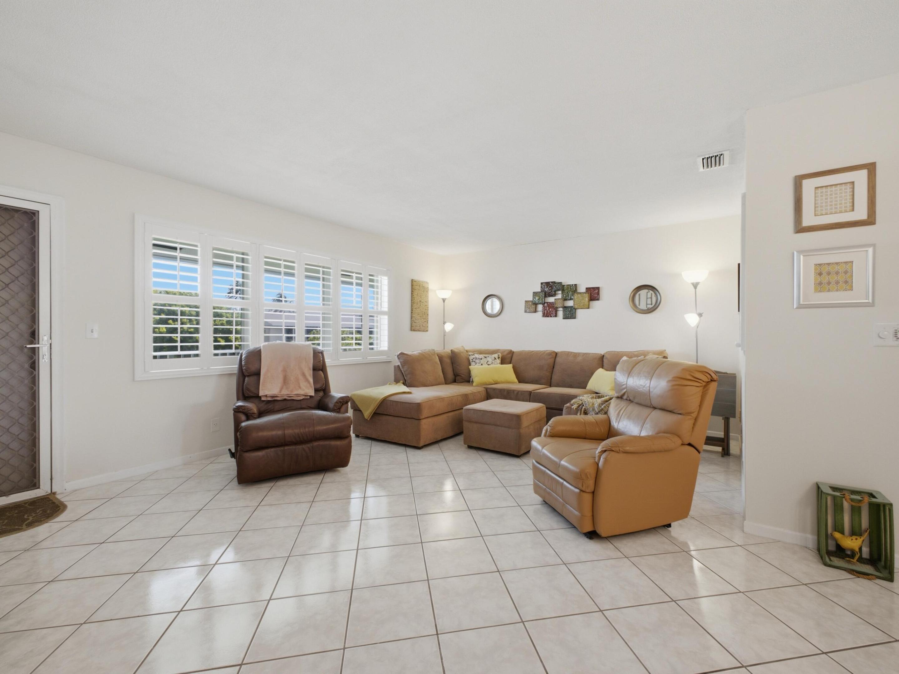 STERLING VILLAGE 350 CONDO - Residential
