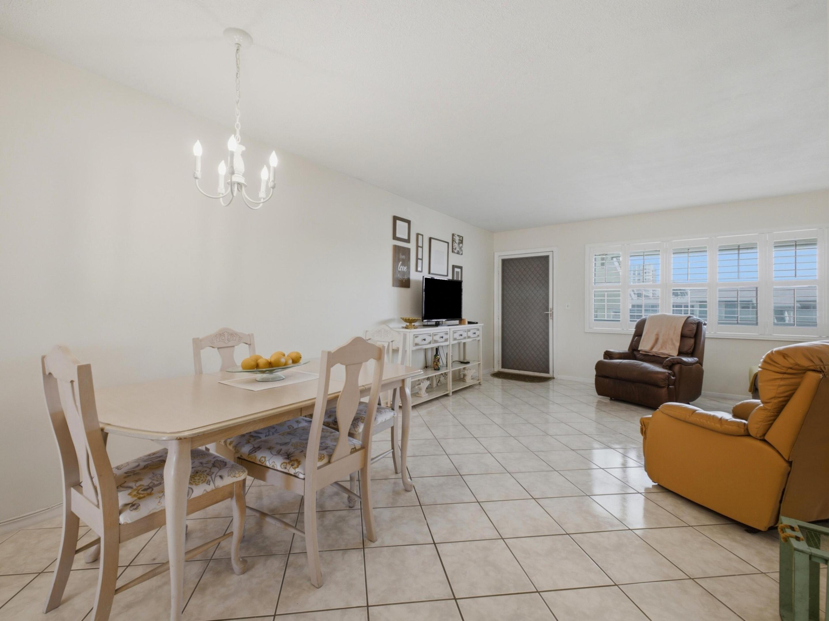 STERLING VILLAGE 350 CONDO - Residential