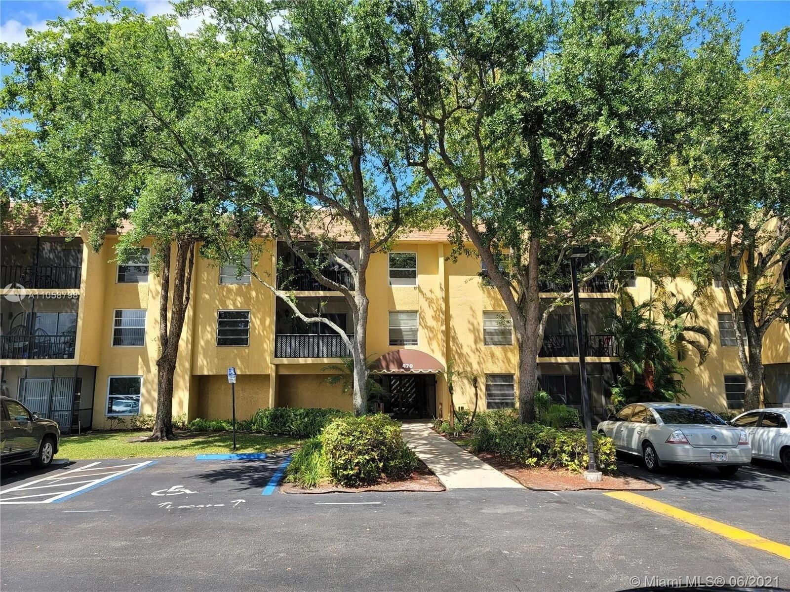 CASA DEL RIO CONDO - Residential Lease