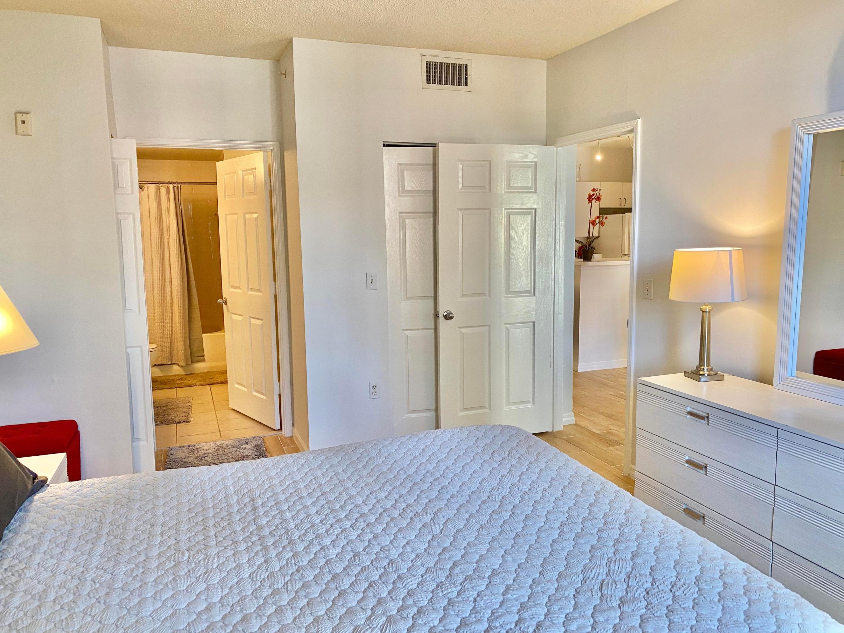 COURTYARDS IN CITYPLACE CONDO - Residential Lease