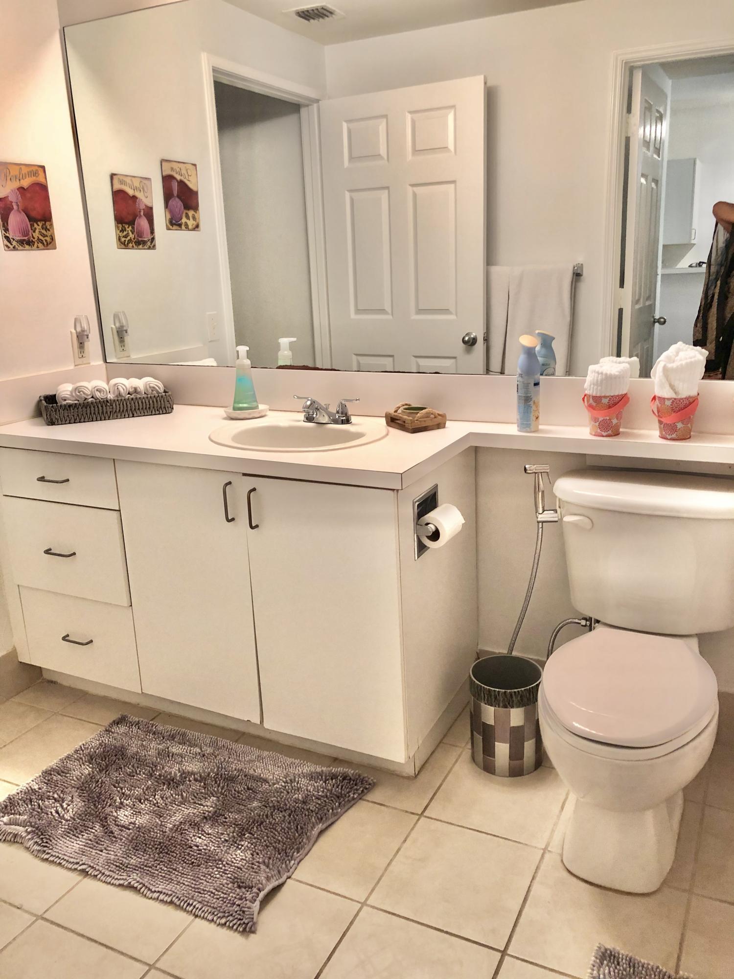 COURTYARDS IN CITYPLACE CONDO - Residential Lease