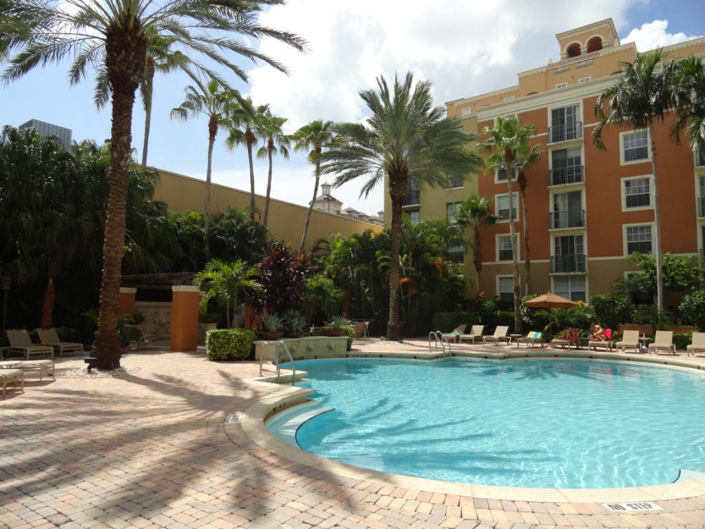 COURTYARDS IN CITYPLACE CONDO - Residential Lease