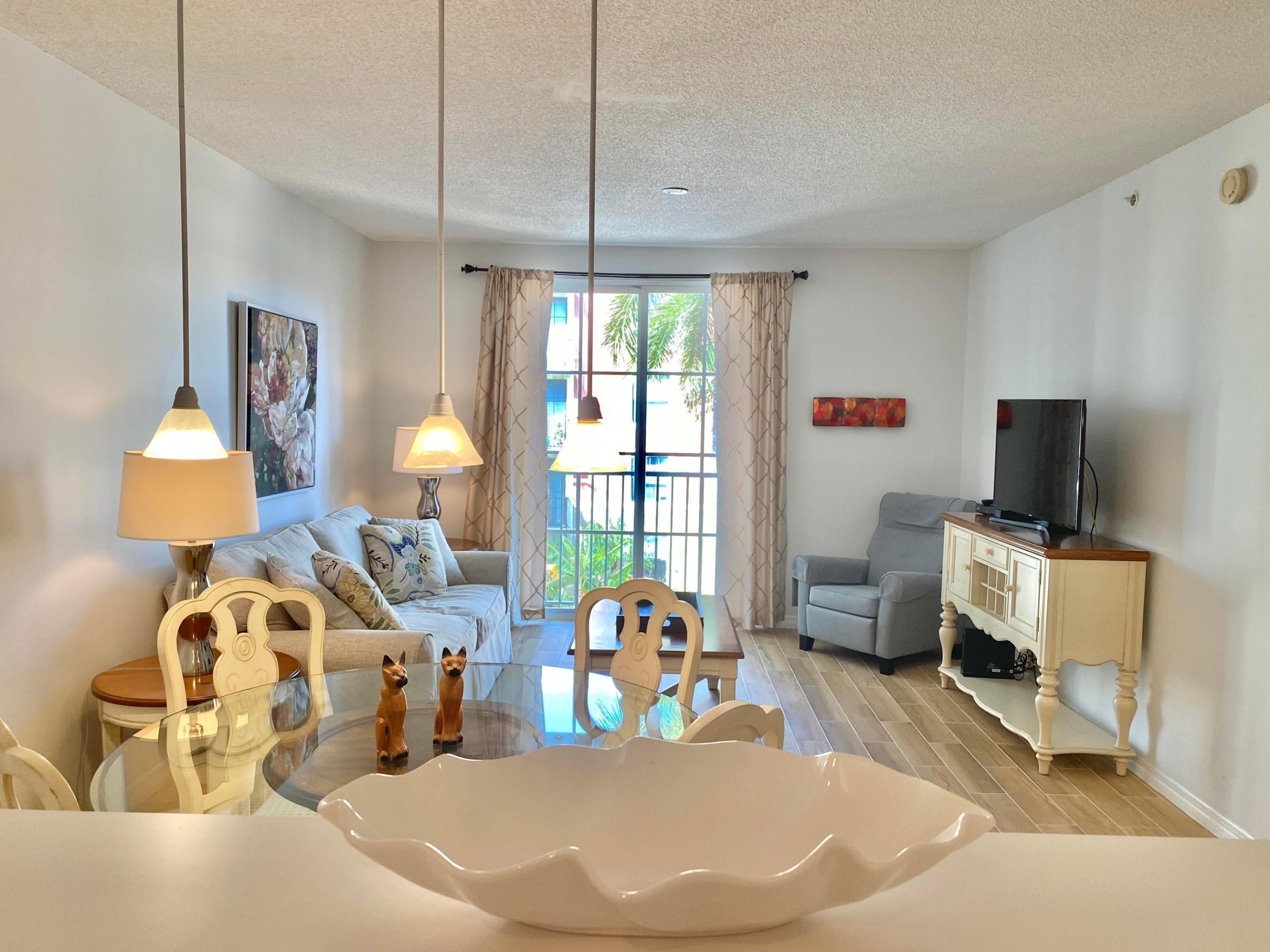 COURTYARDS IN CITYPLACE CONDO - Residential Lease