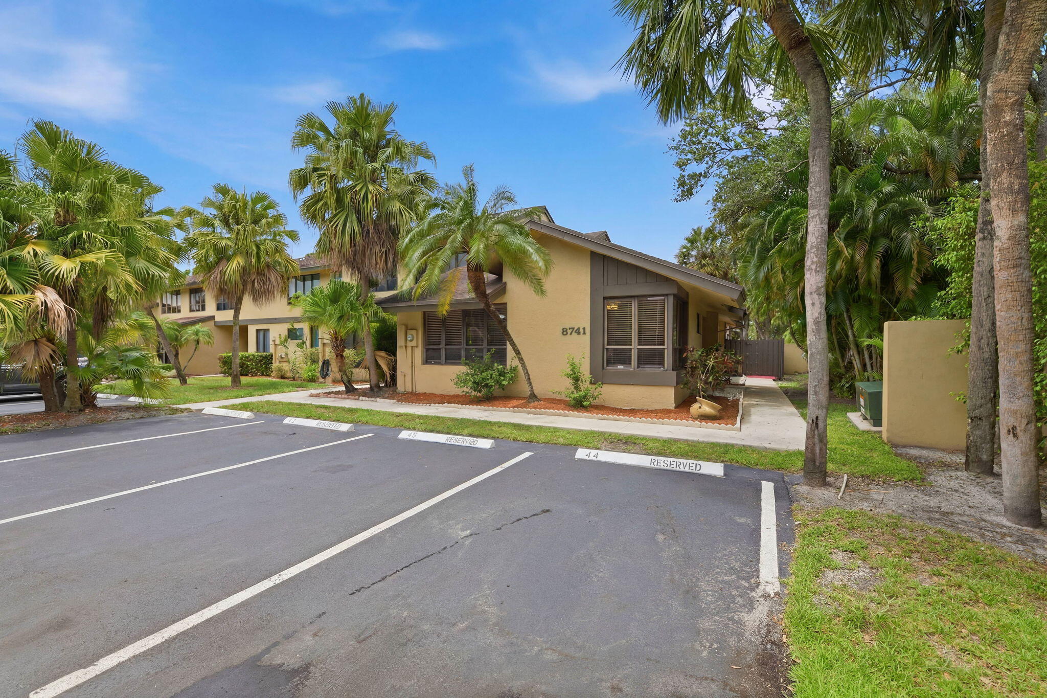 HORIZON WEST - Residential