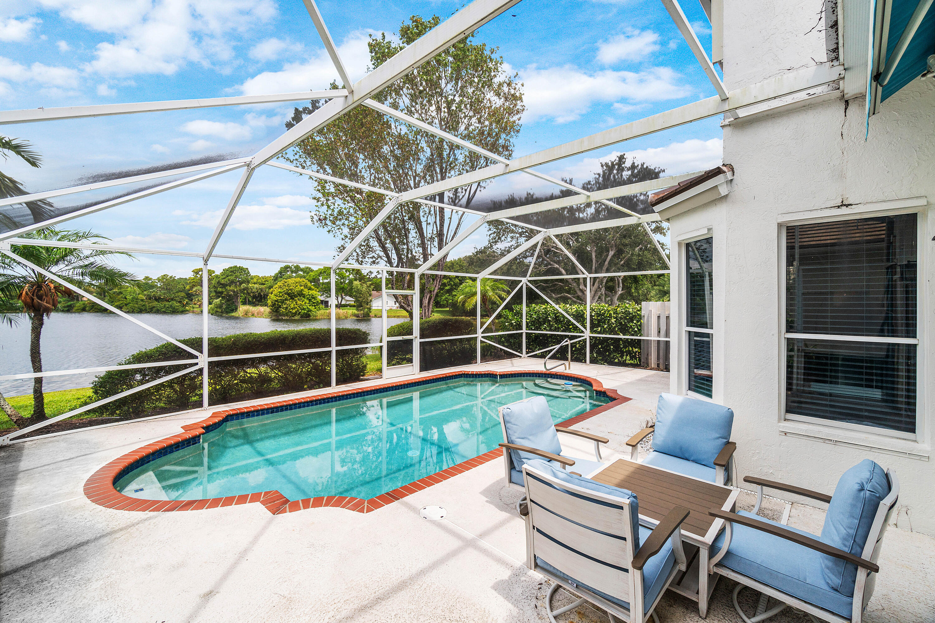 Lawrence Oaks - Residential Lease