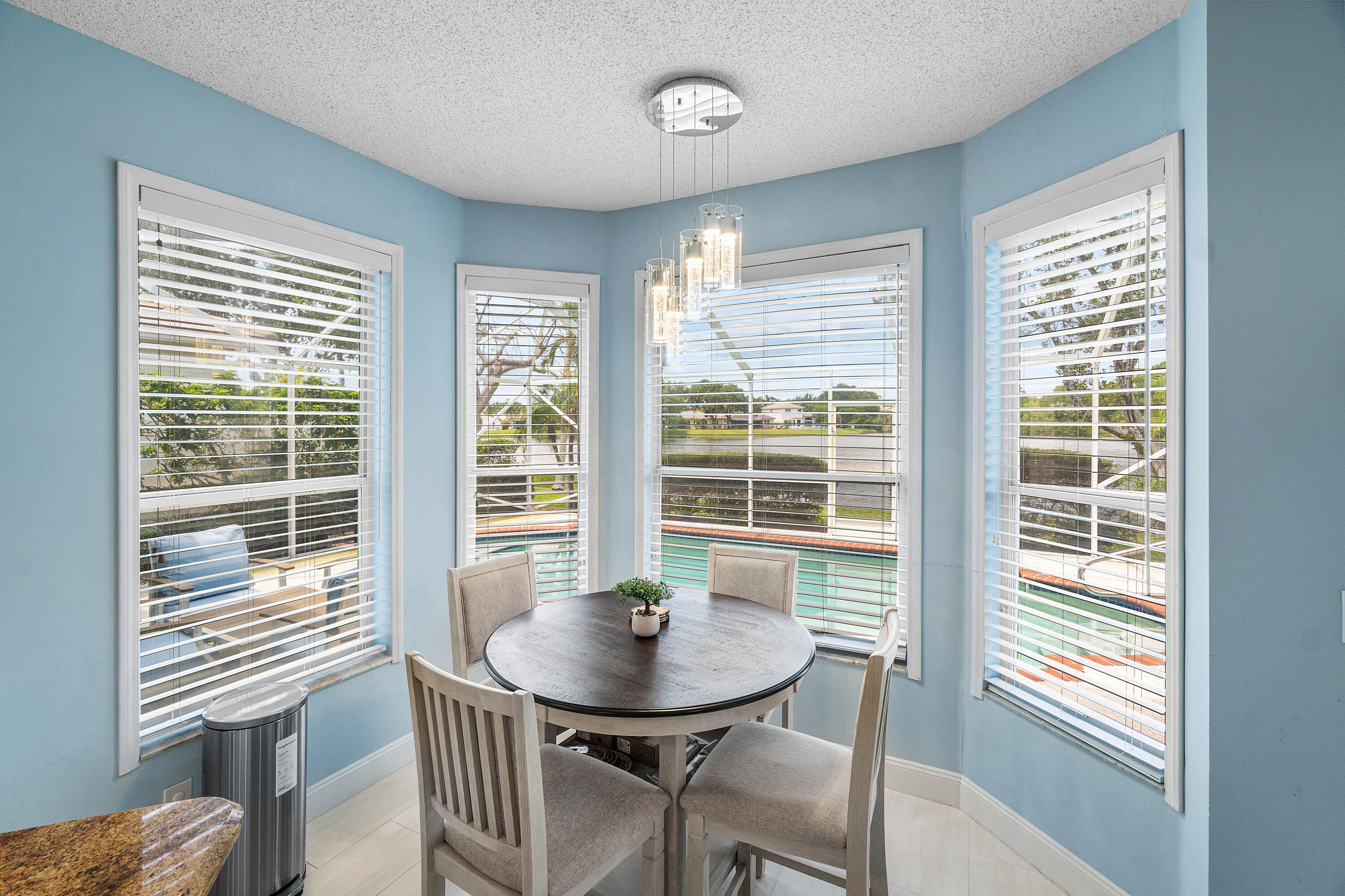Lawrence Oaks - Residential Lease