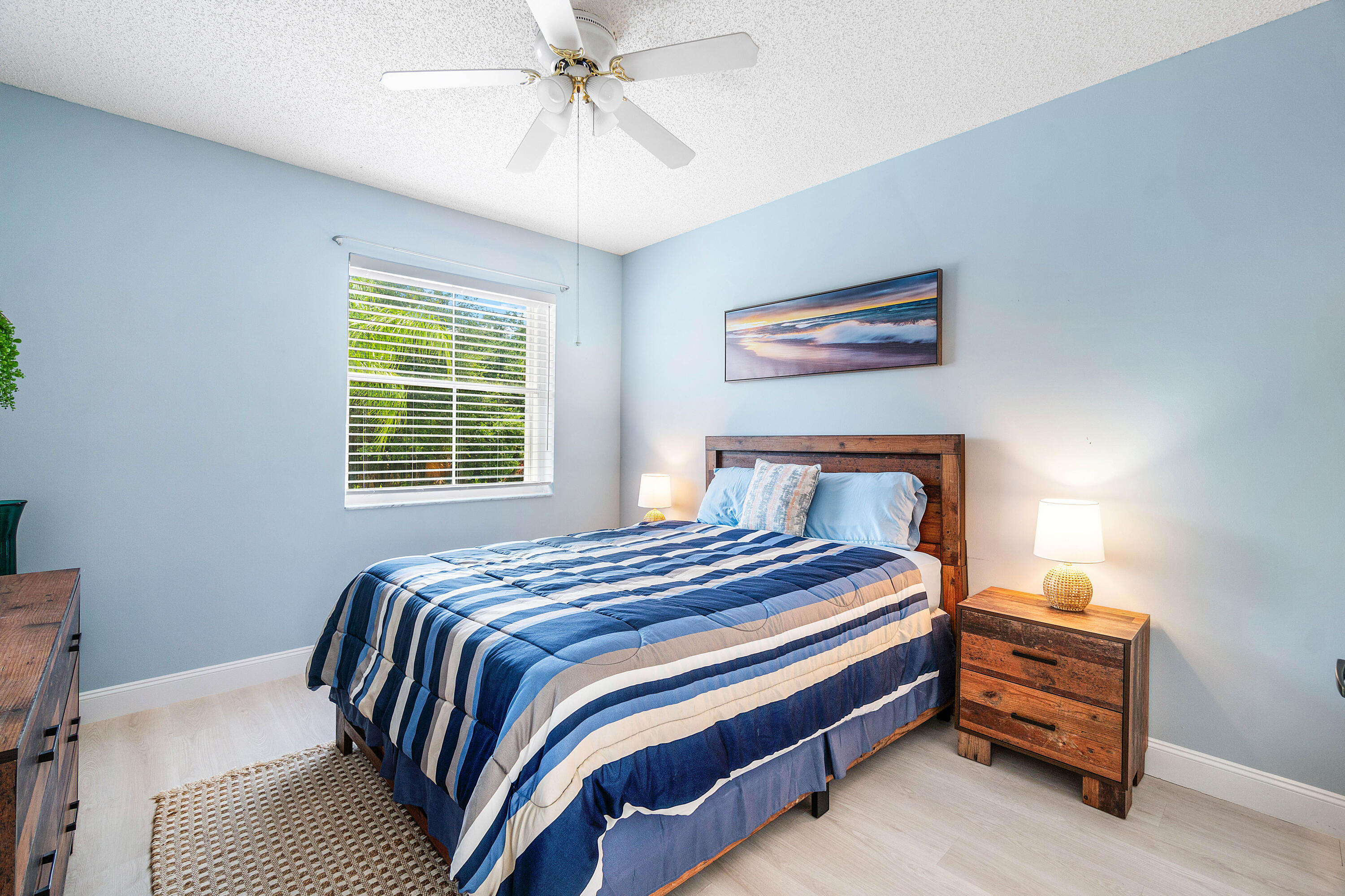 Lawrence Oaks - Residential Lease