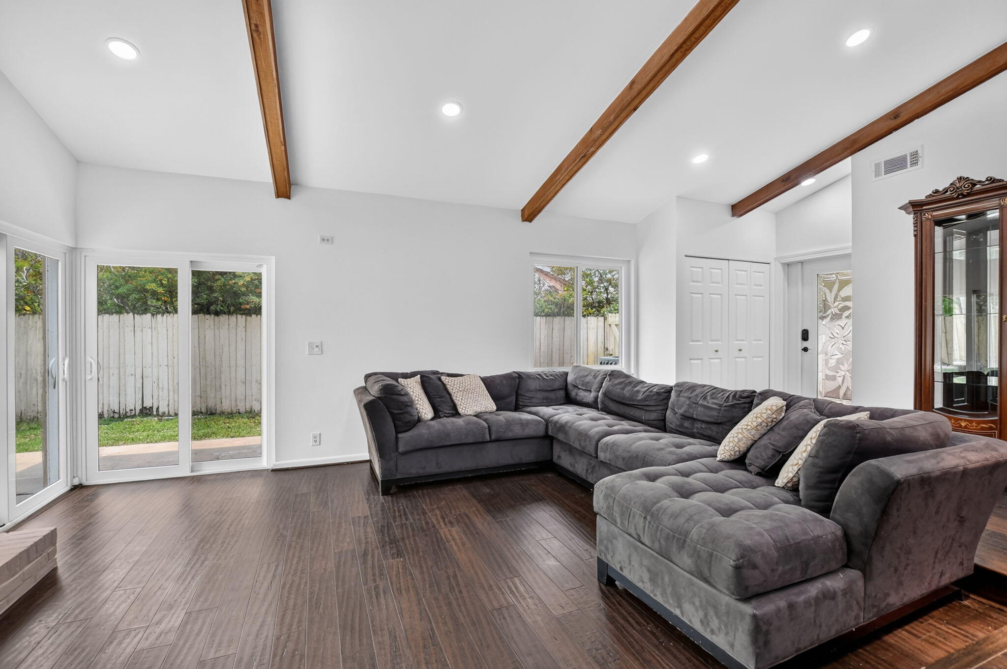 SIERRA DEL MAR - Residential Lease