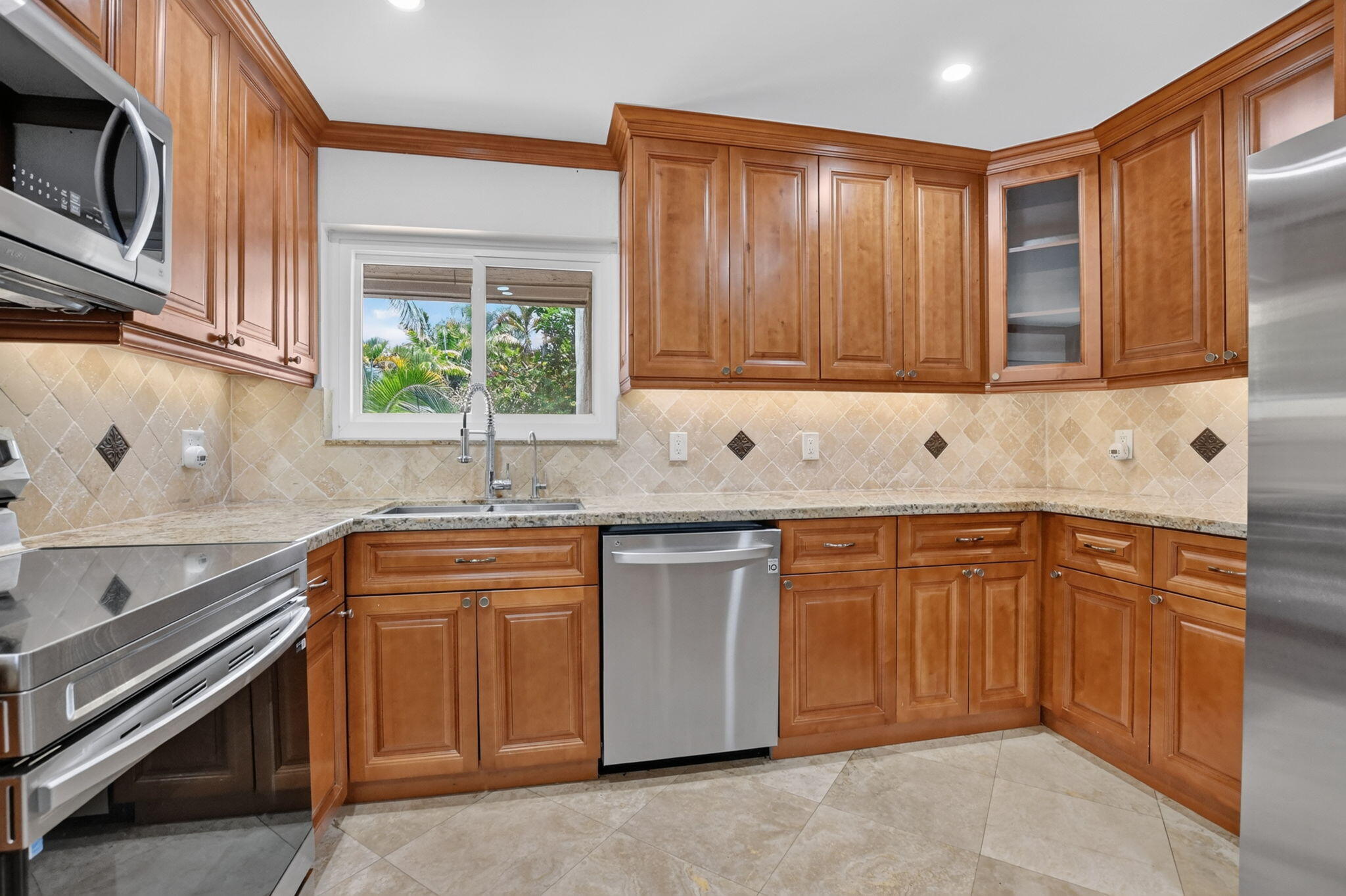 SIERRA DEL MAR - Residential Lease
