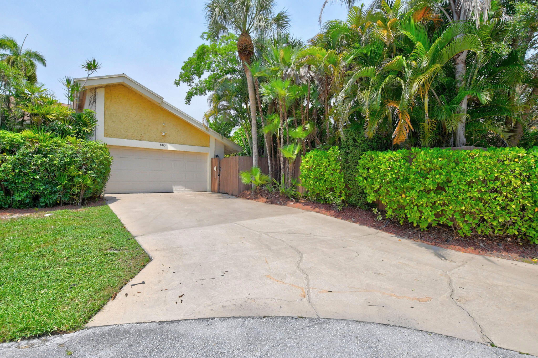 SIERRA DEL MAR - Residential Lease