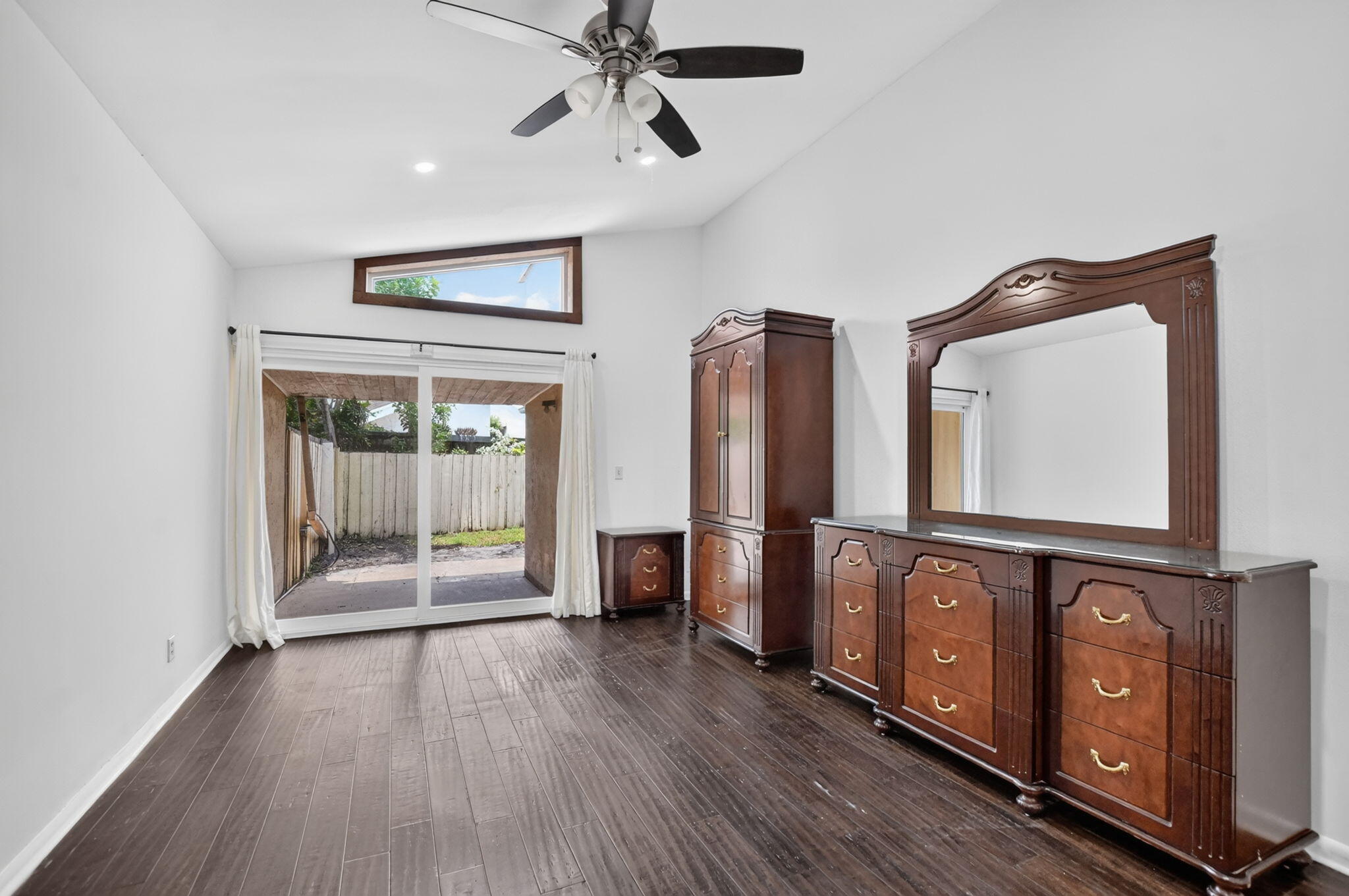 SIERRA DEL MAR - Residential Lease
