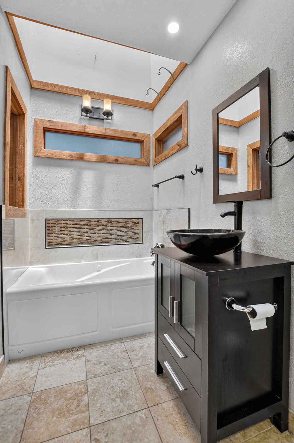 SIERRA DEL MAR - Residential Lease