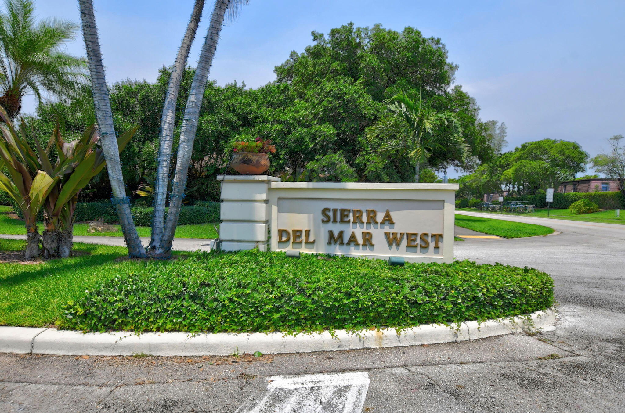 SIERRA DEL MAR - Residential Lease