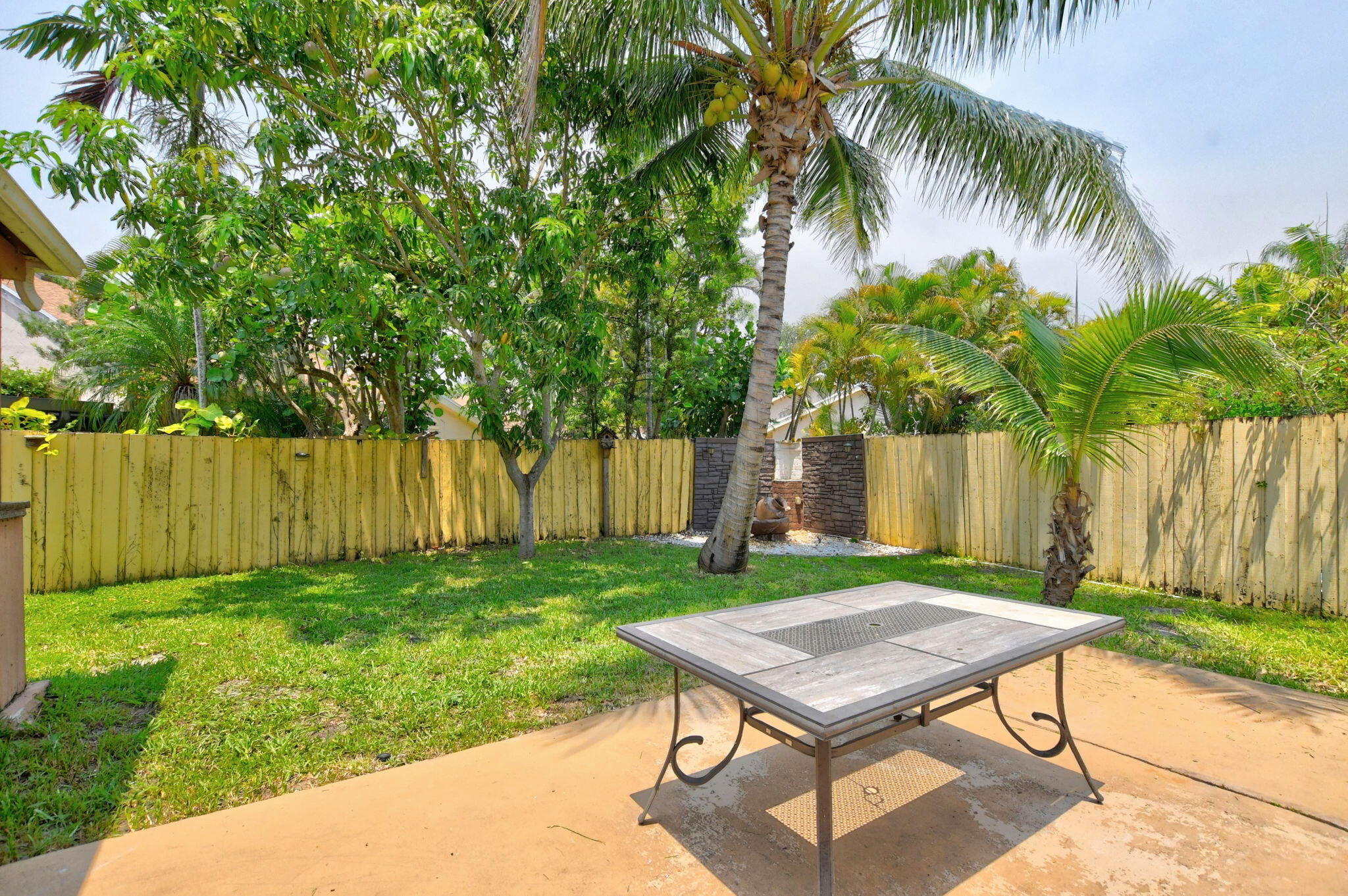 SIERRA DEL MAR - Residential Lease