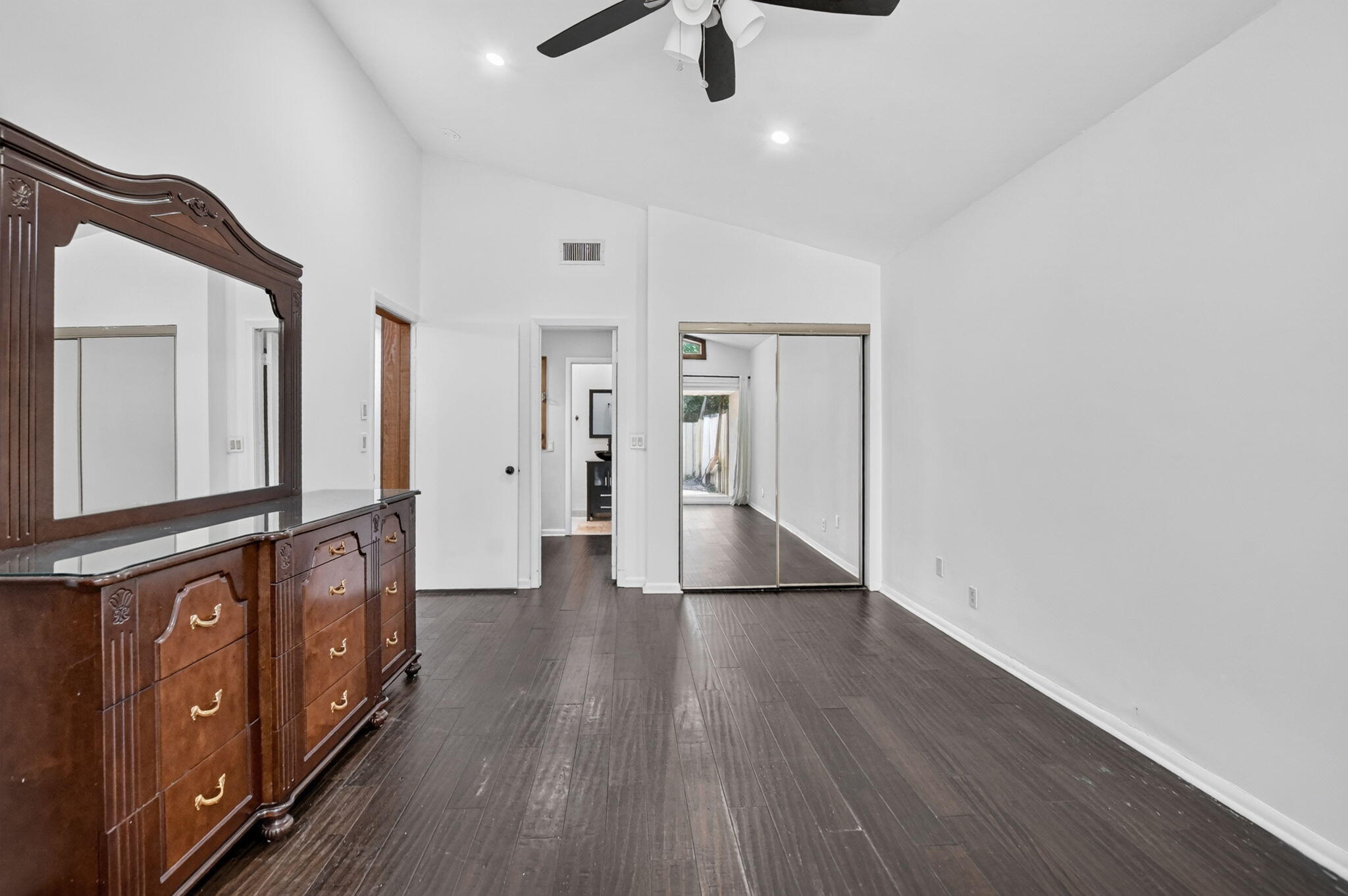 SIERRA DEL MAR - Residential Lease