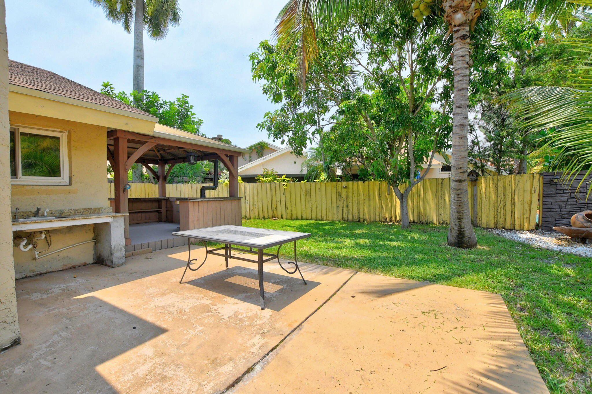 SIERRA DEL MAR - Residential Lease