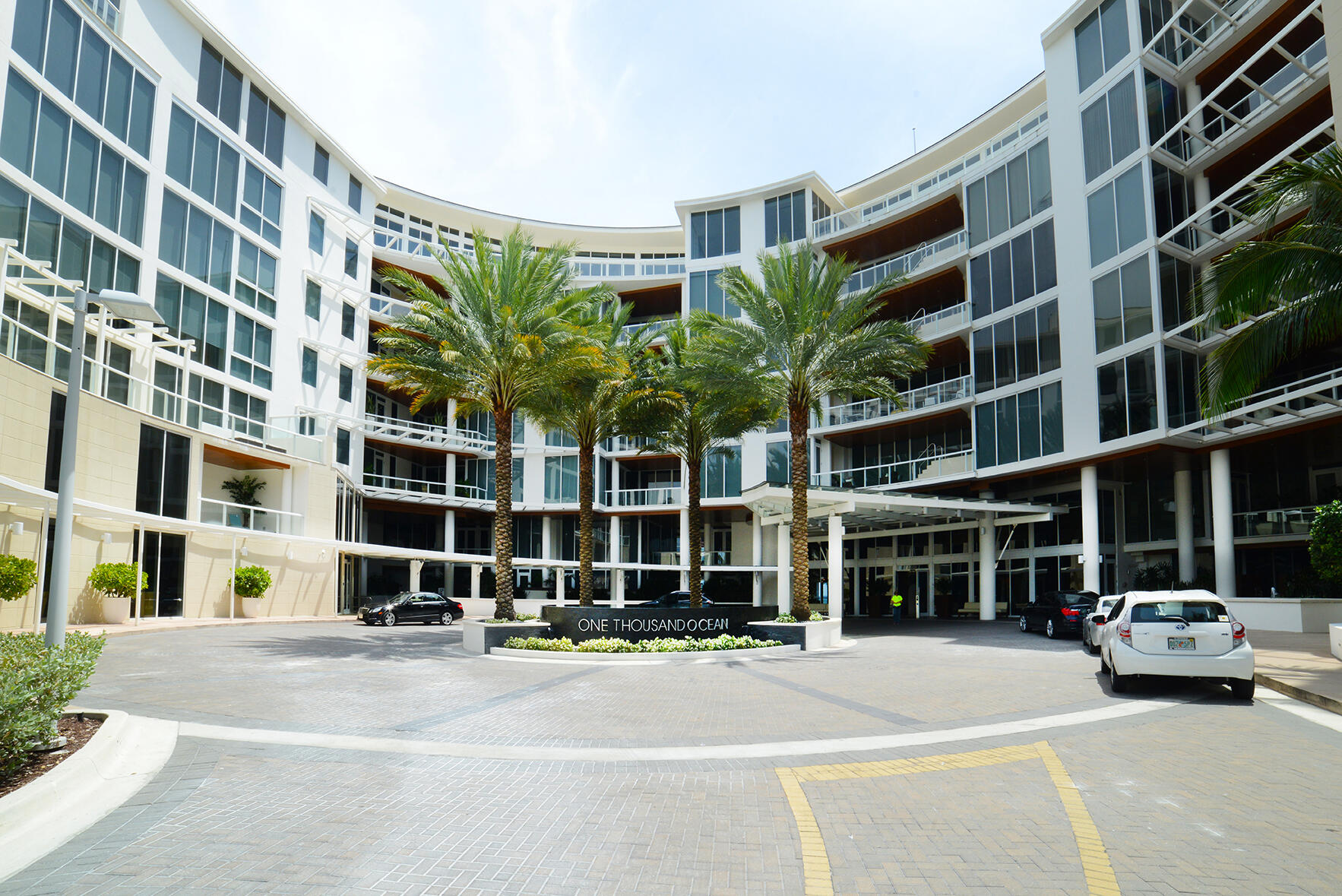 ONE THOUSAND OCEAN - Residential