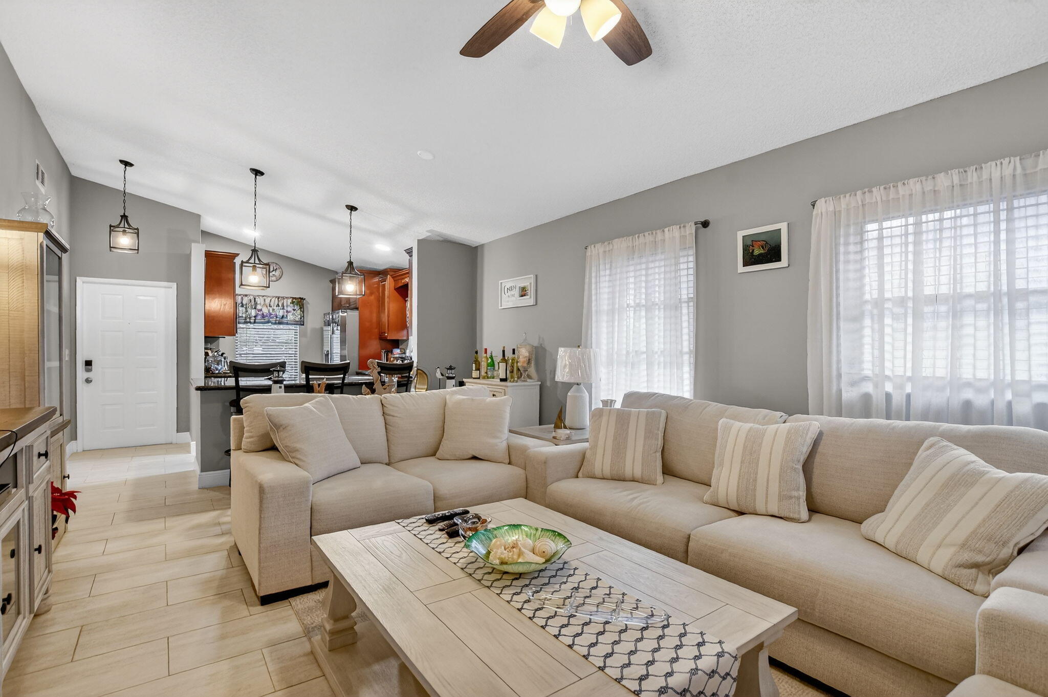 WHISPER WALK - Residential
