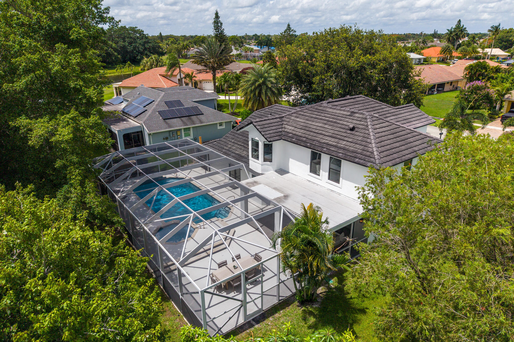 GREENVIEW SHORES NO 2 OF WELLI - Residential