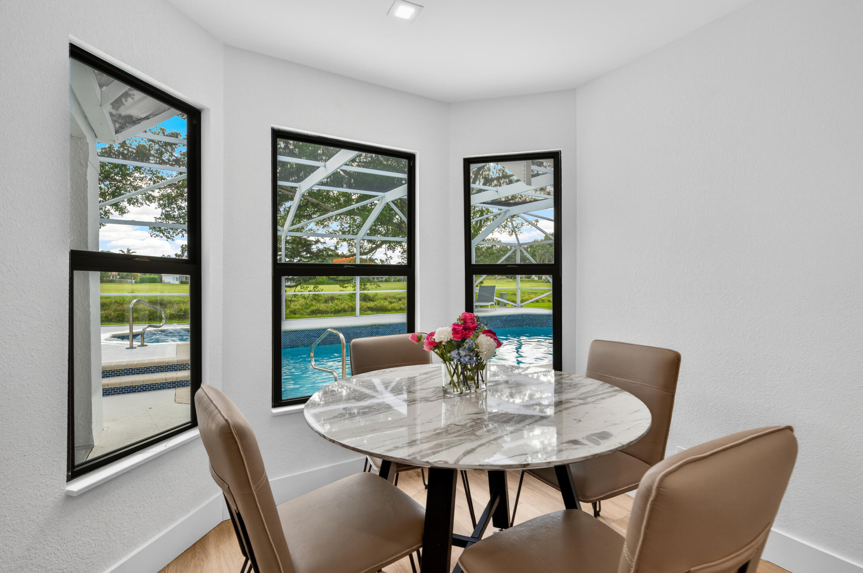 GREENVIEW SHORES NO 2 OF WELLI - Residential