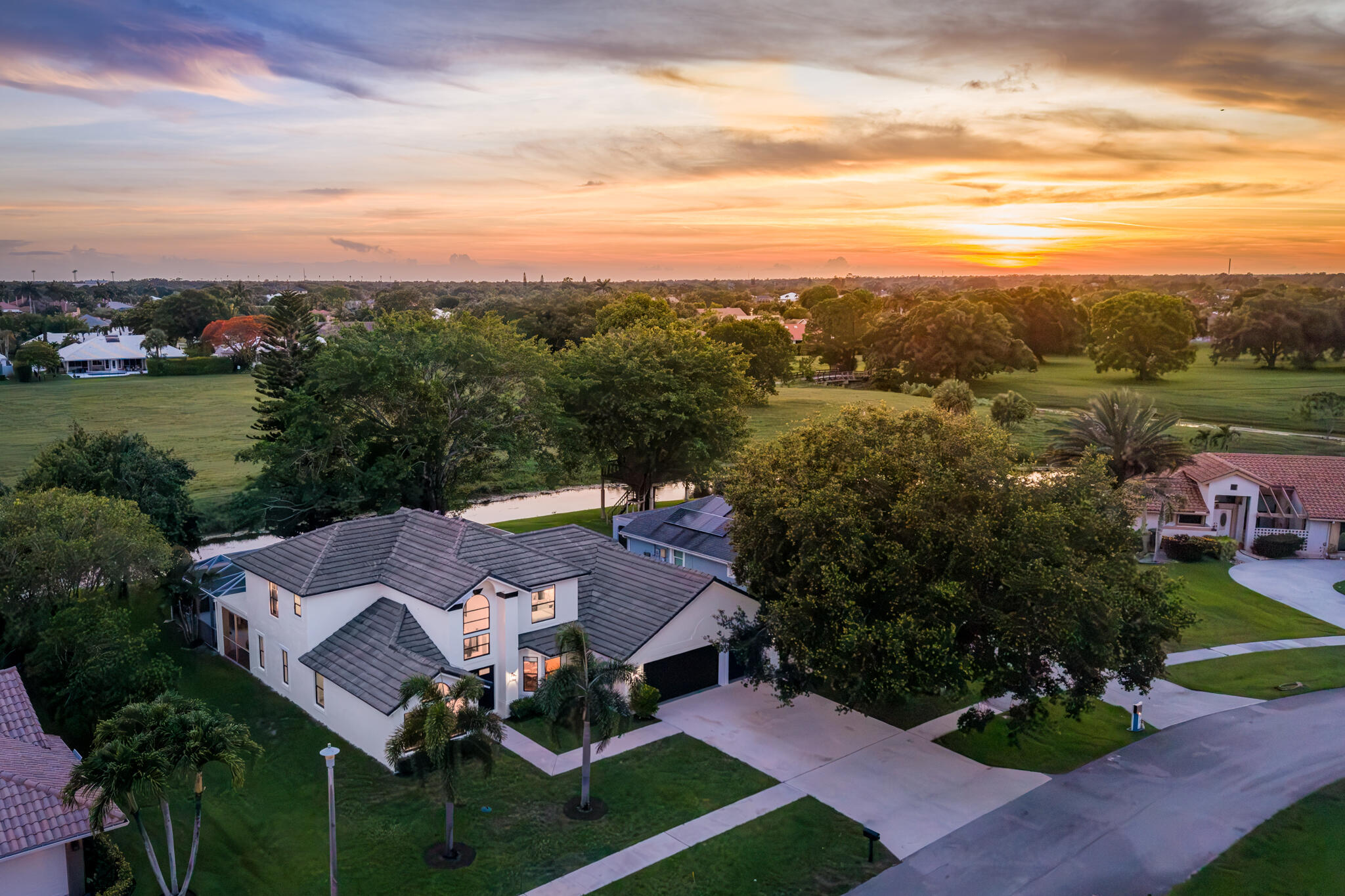 GREENVIEW SHORES NO 2 OF WELLI - Residential
