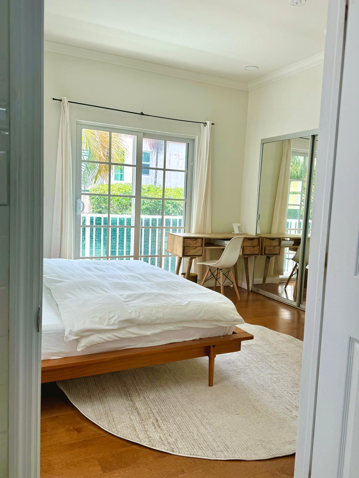 1344 EUCLID AVENUE CONDO - Residential Lease