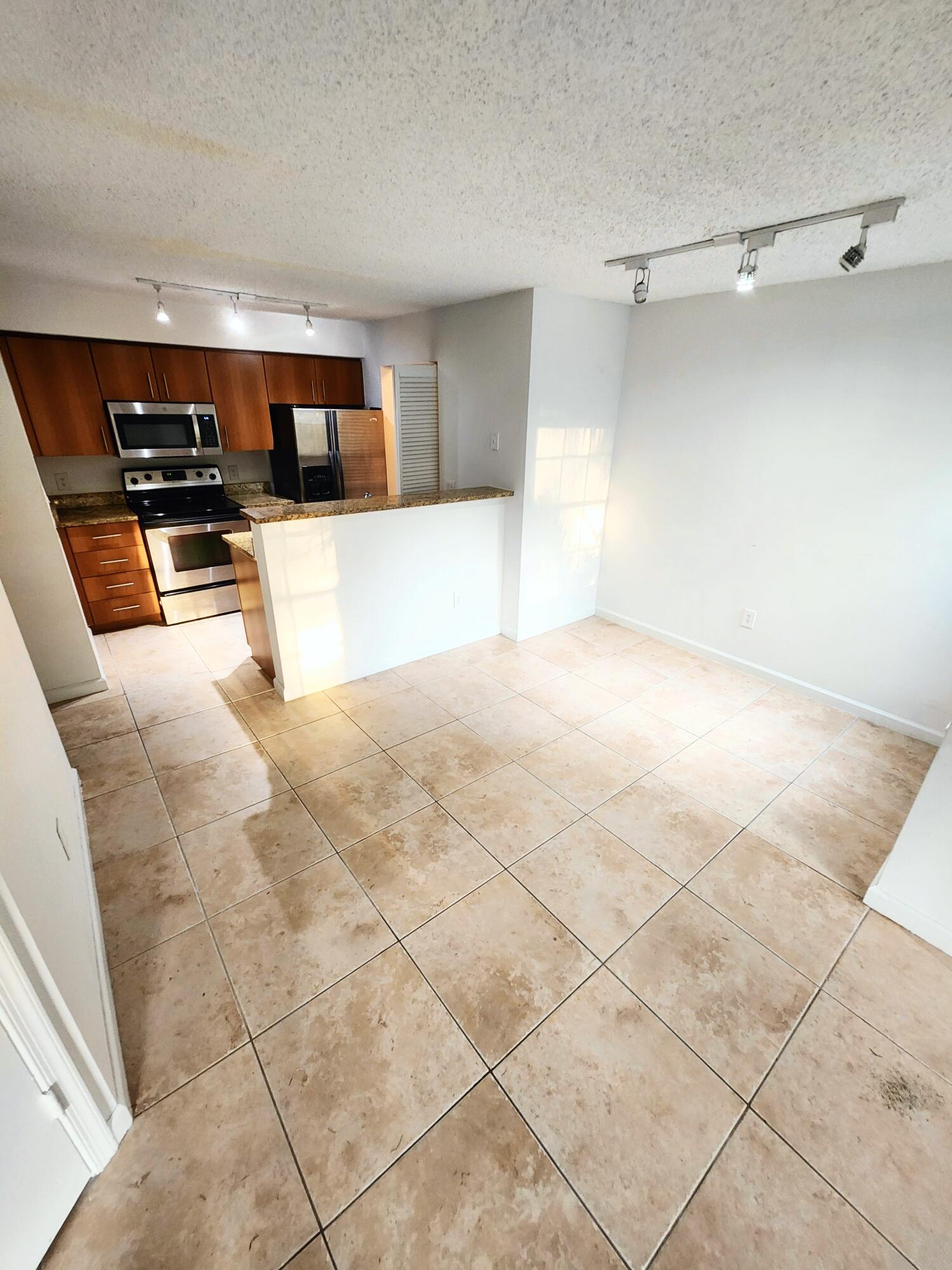 BAHIA AT DELRAY CONDO - Residential