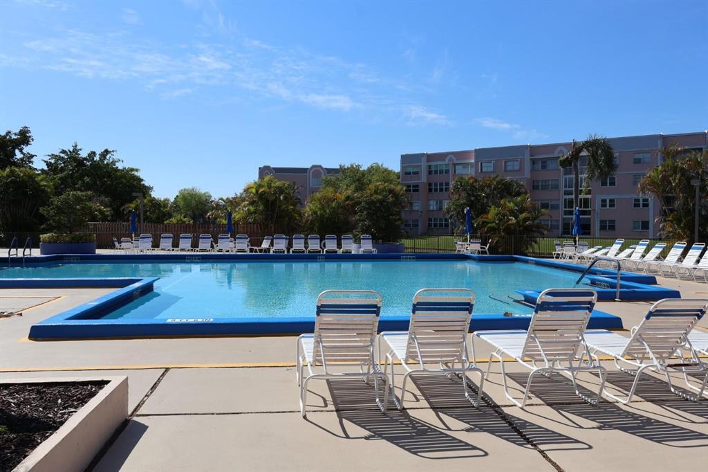 SUNRISE LAKES 4 Inc 1 - Residential