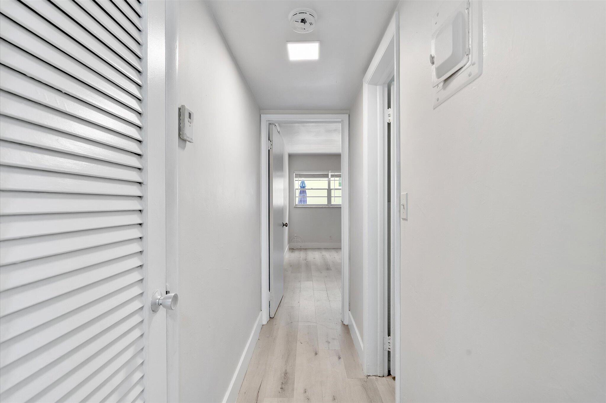 HOLLYWOOD SOUTH SIDE ADD - Residential Lease